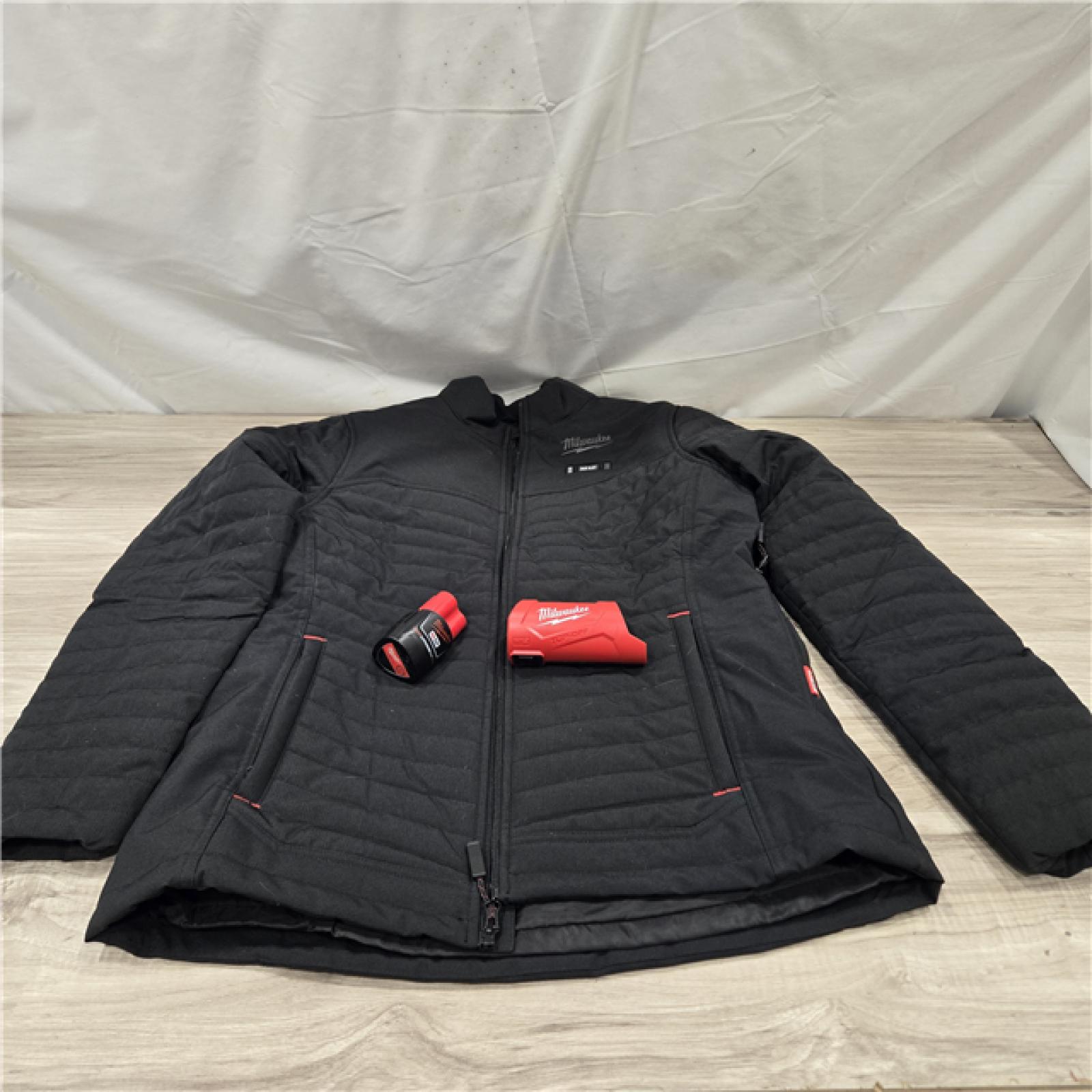 AS-IS Milwaukee Medium Women's M12 Heated AXIS Jacket