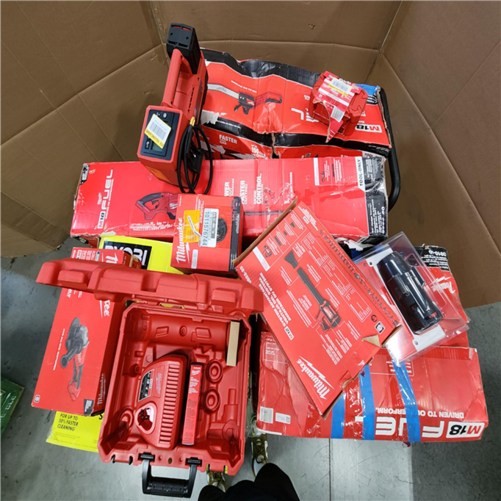 PHOENIX AS-IS TOOL PALLET