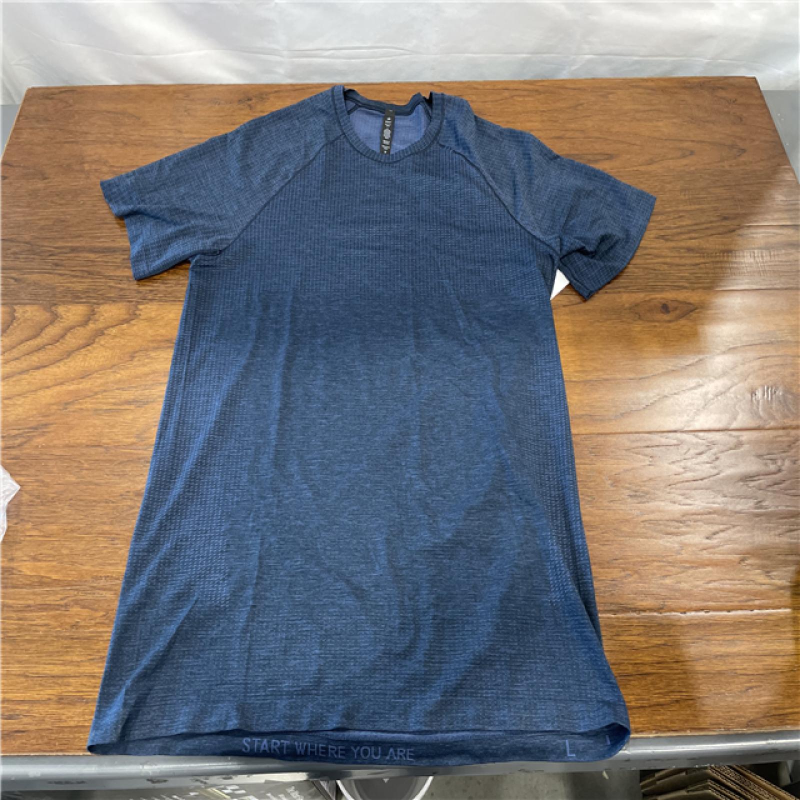NEW! Lululemon Metal Vent Tech Short-Sleeve Shirt - Blue/True Navy SZ L