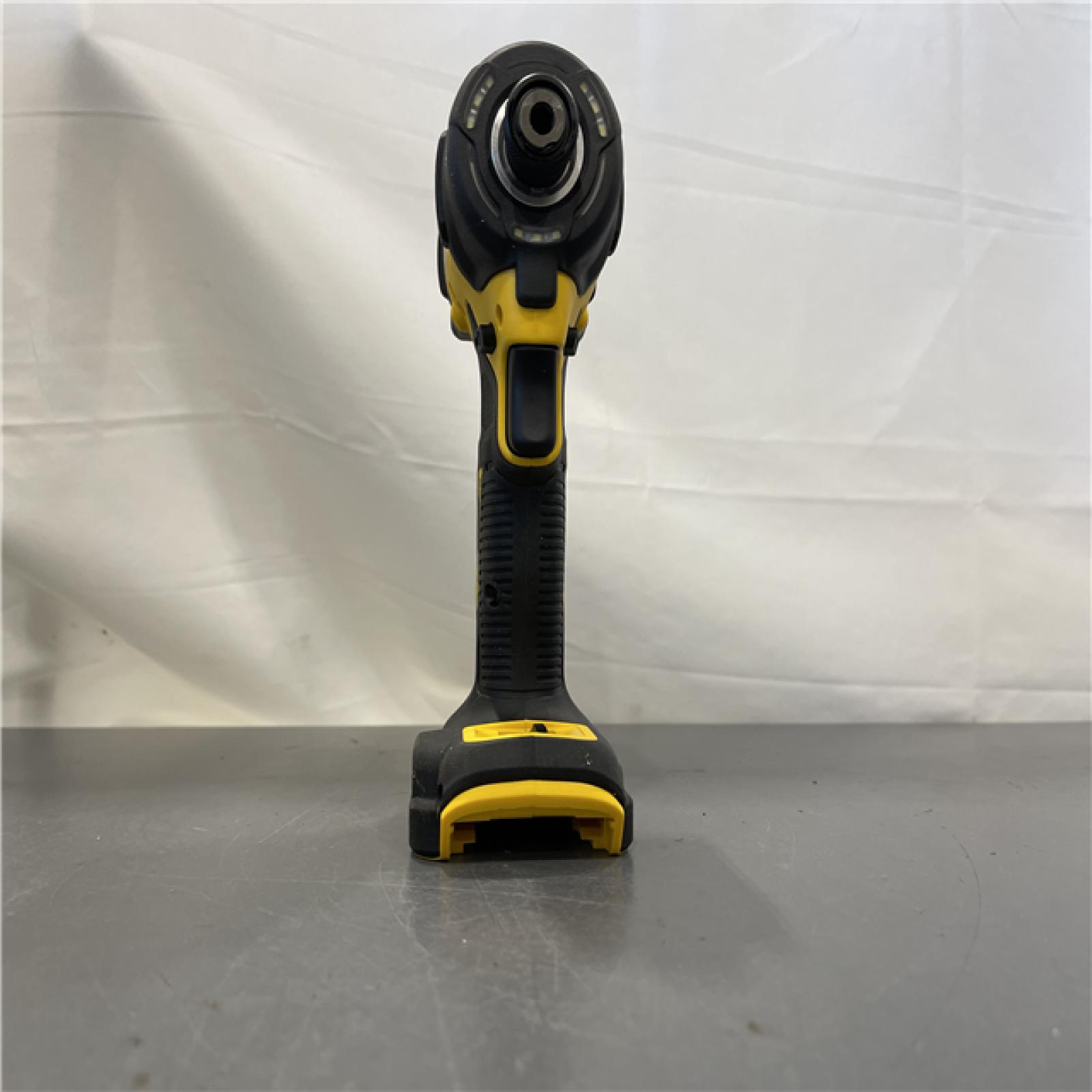 AS-IS - DEWALT 20V MAX* XR Brushless Cordless 1/4 Quiet Hydraulic Impact Driver (Tool Only)