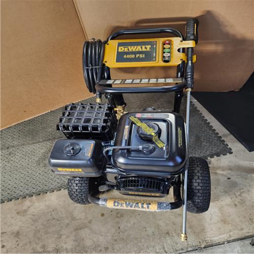 HOUSTON LOCATION - AS-IS DEWALT 4400 PSI 4.0 GPM Cold Water Gas Pressure Washer