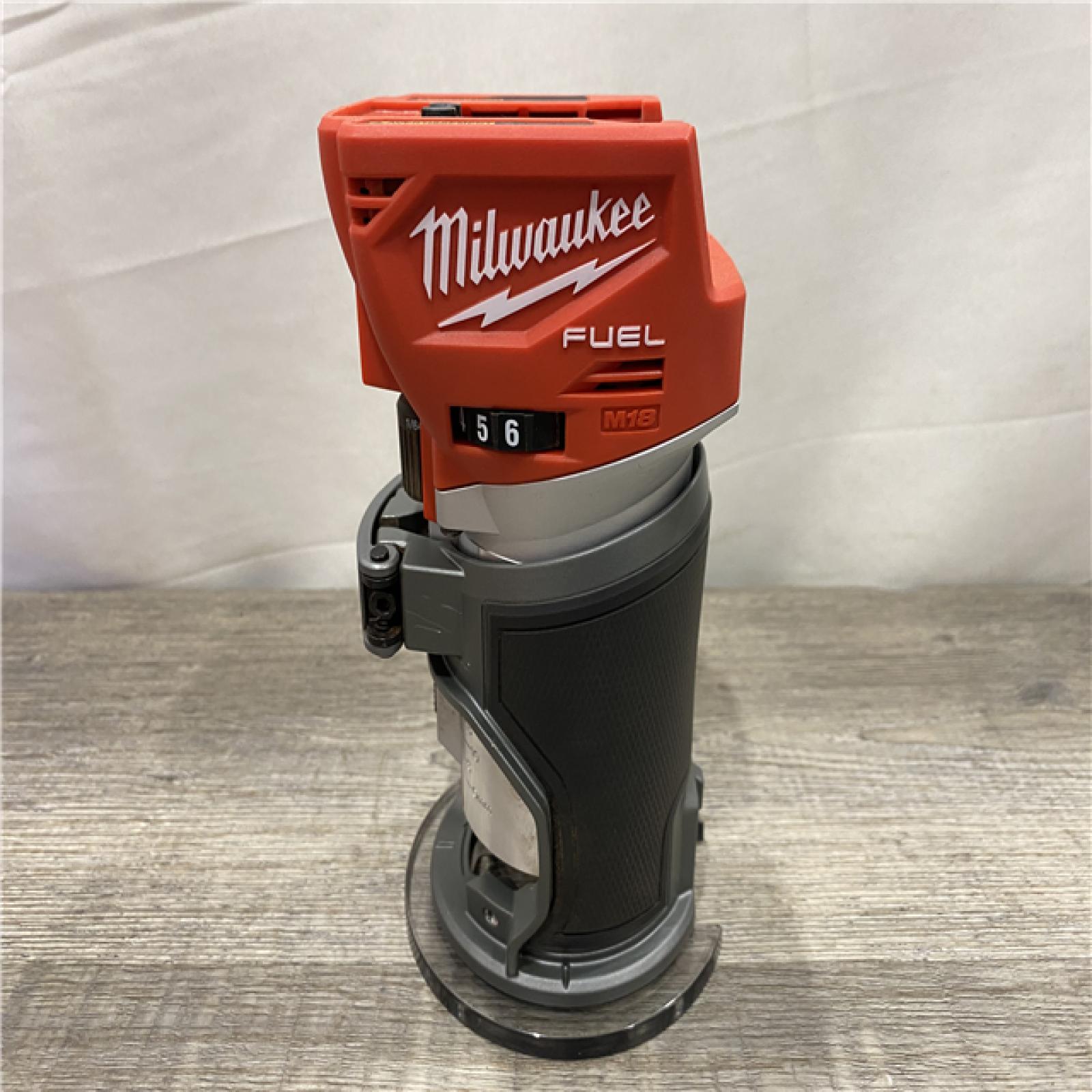 AS-IS Milwaukee FUEL 18V Lithium-Ion Brushless Cordless Compact Router (Tool-Only)