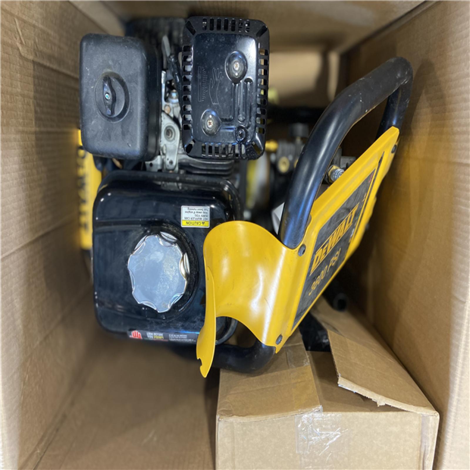 AS-IS DEWALT 3600 PSI 2.5 GPM Cold Water Gas Professional Pressure Washer with HONDA GX200 Engine