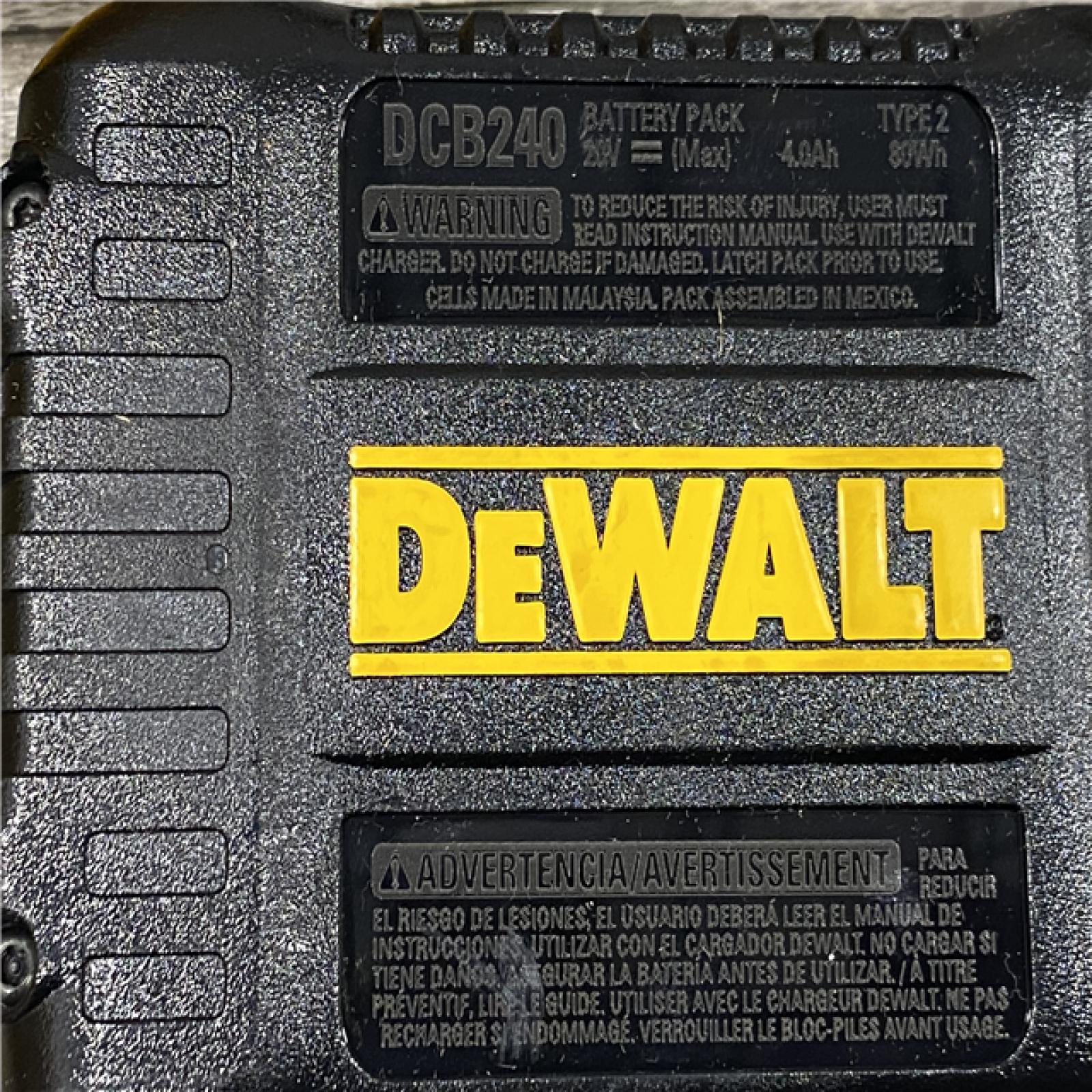 AS-IS DEWALT ATOMIC 20V Cordless 1/2 in. Compact Hammer Drill Kit