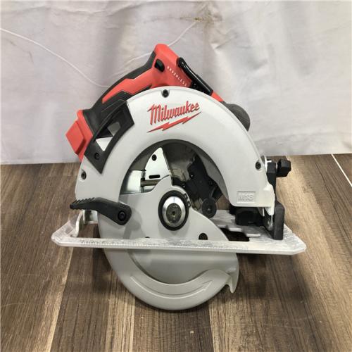 AS-IS Milwaukee  18V Lithium-Ion Brushless Cordless 7-1/4 in. Circular Saw (Tool-Only)