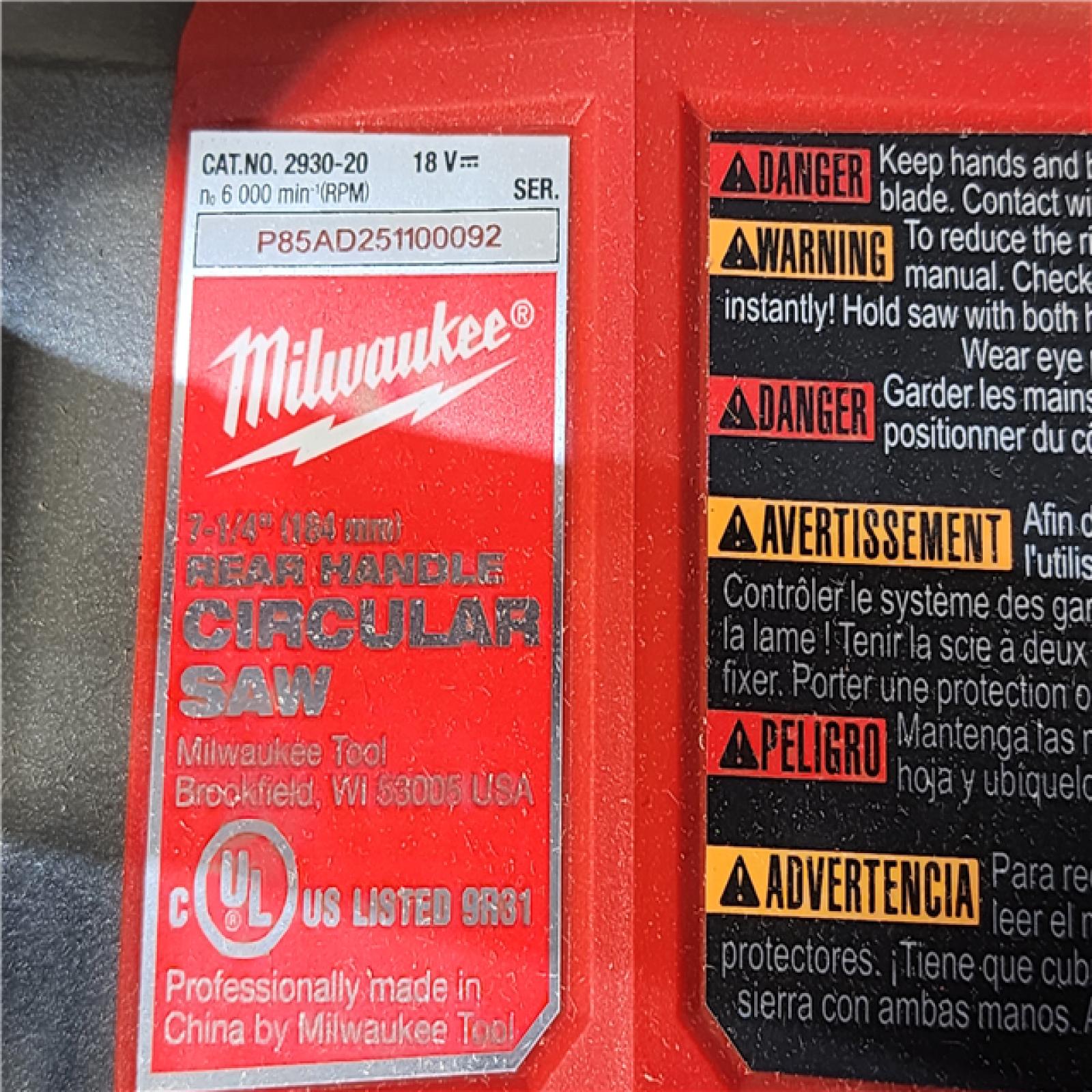 HOUSTON LOCATION - AS-IS MILWAUKEE 7-1/4 REAR HANDLE CIRCULAR SAW (TOOL ONLY)