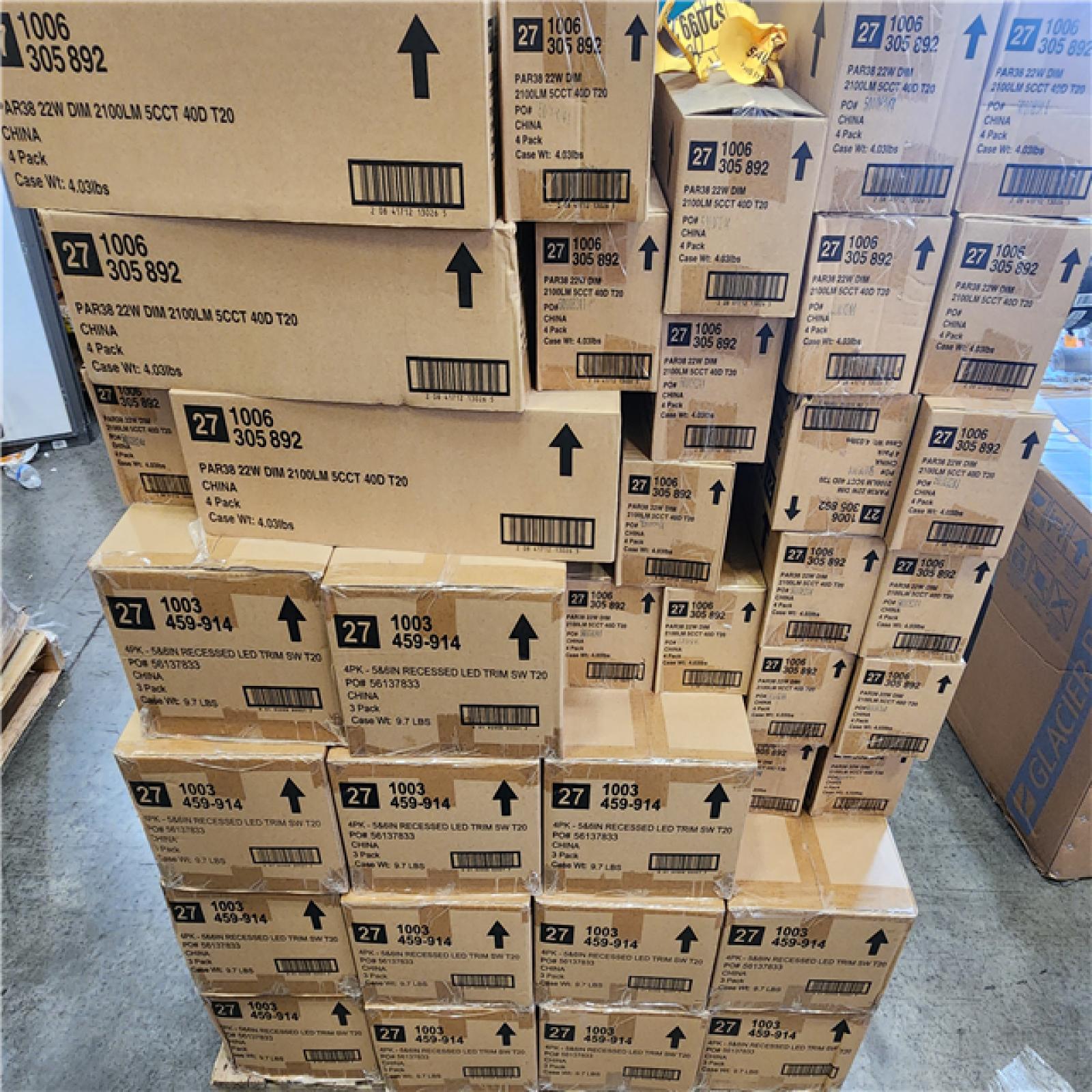 Phoenix NEW EcoSmart Retro Fit Down Lights and Light Bulbs Pallet (50 Boxes)
