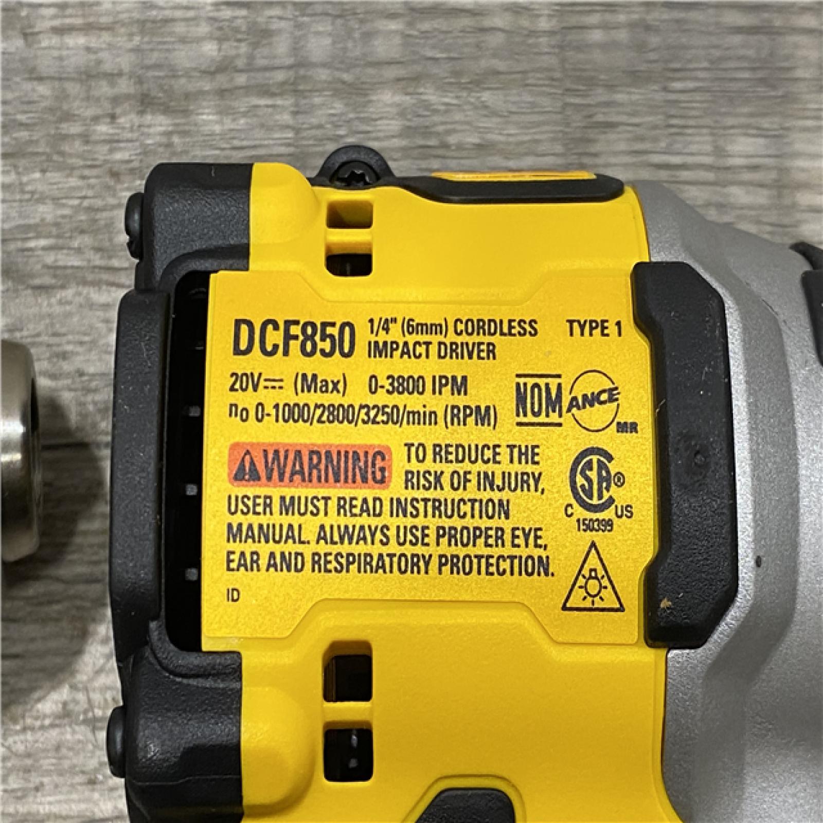 AS-IS DEWALT ATOMIC 20V MAX Lithium-Ion Cordless 2-Tool Combo Kit