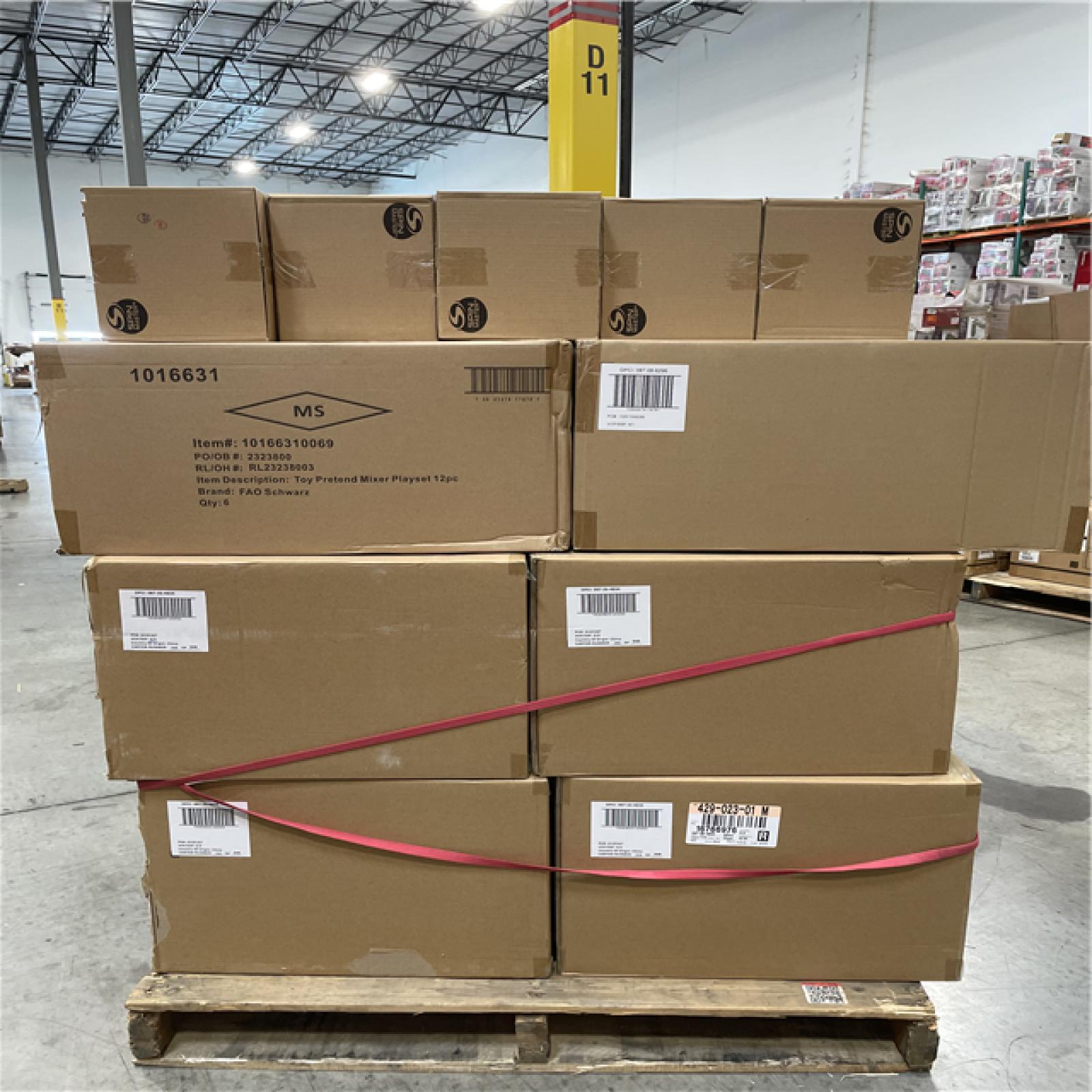 DALLAS LOCATION - NEW! BULLSEYE MIXED TOY PALLET-(168 UNITS)