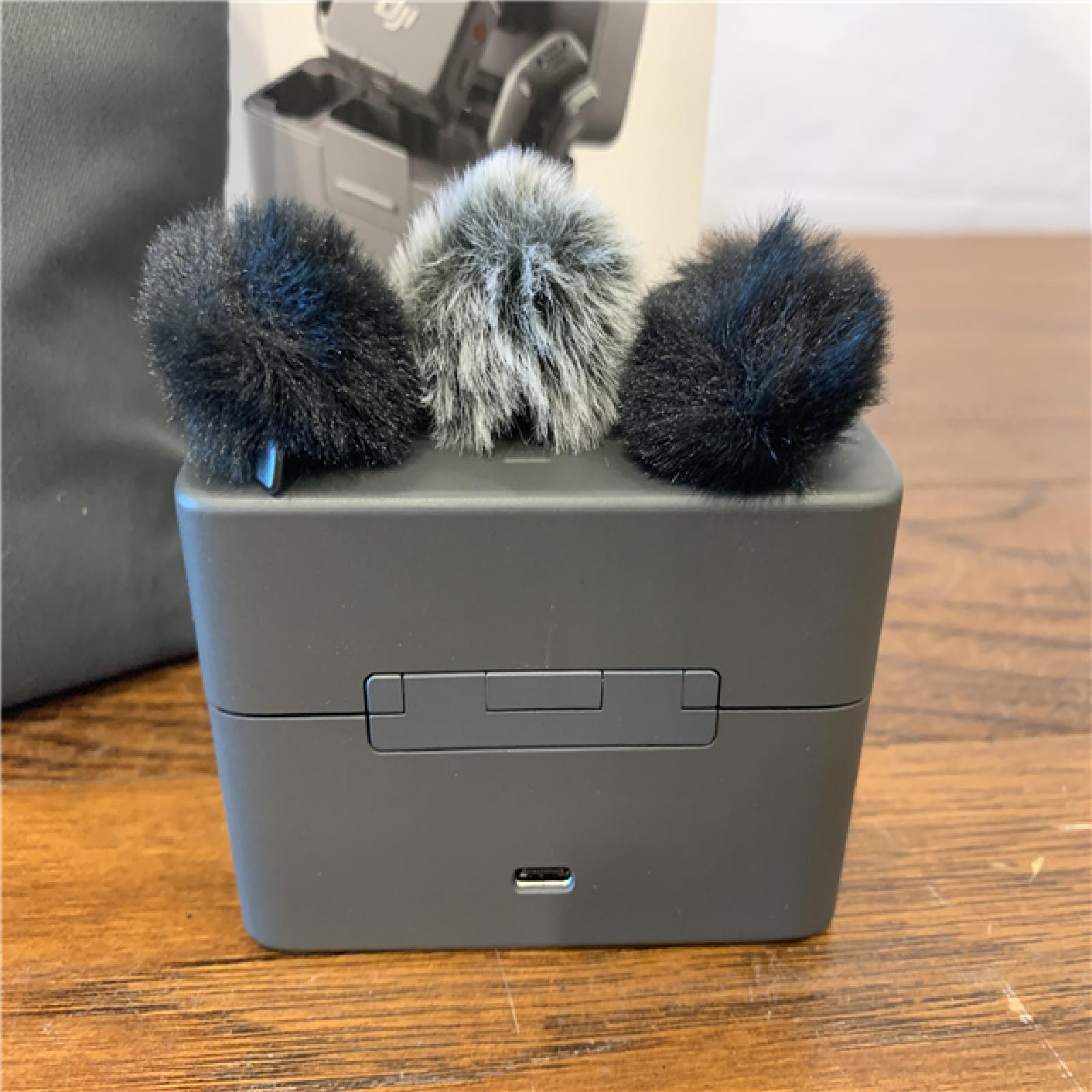 DJI Mic Mini Wireless Microphone (2 TX + 1 RX + Charging Case) - Black