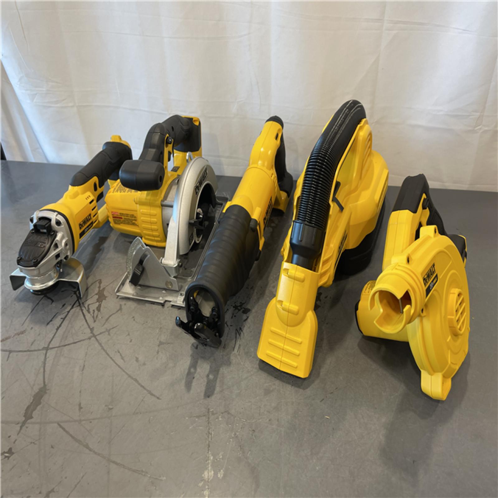 AS-IS - DEWALT 20V MAX Cordless 10 Tool Combo Kit