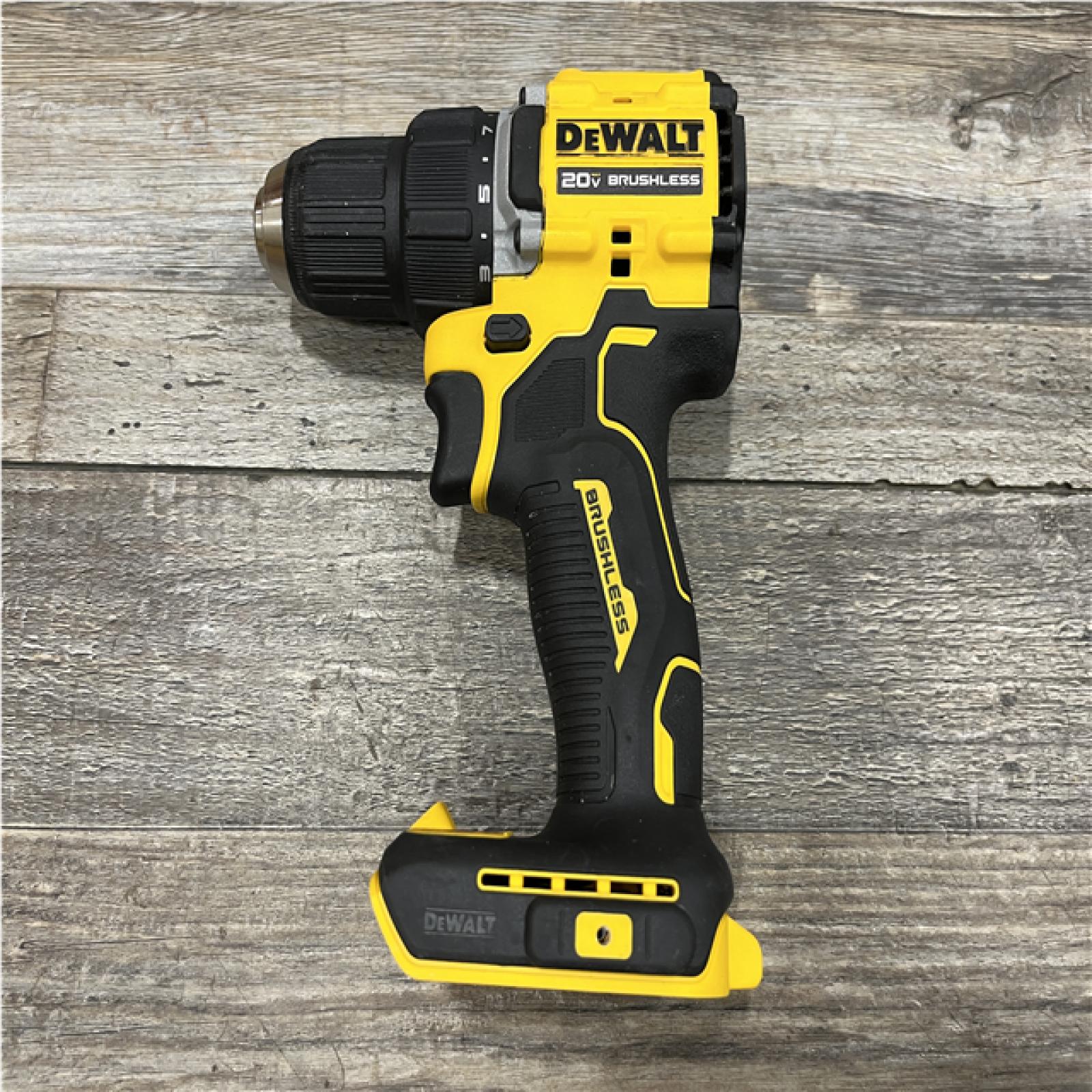 AS-IS DEWALT Atomic 20V Lithium-Ion Cordless Compact 1/2 in. Drill/Driver Kit