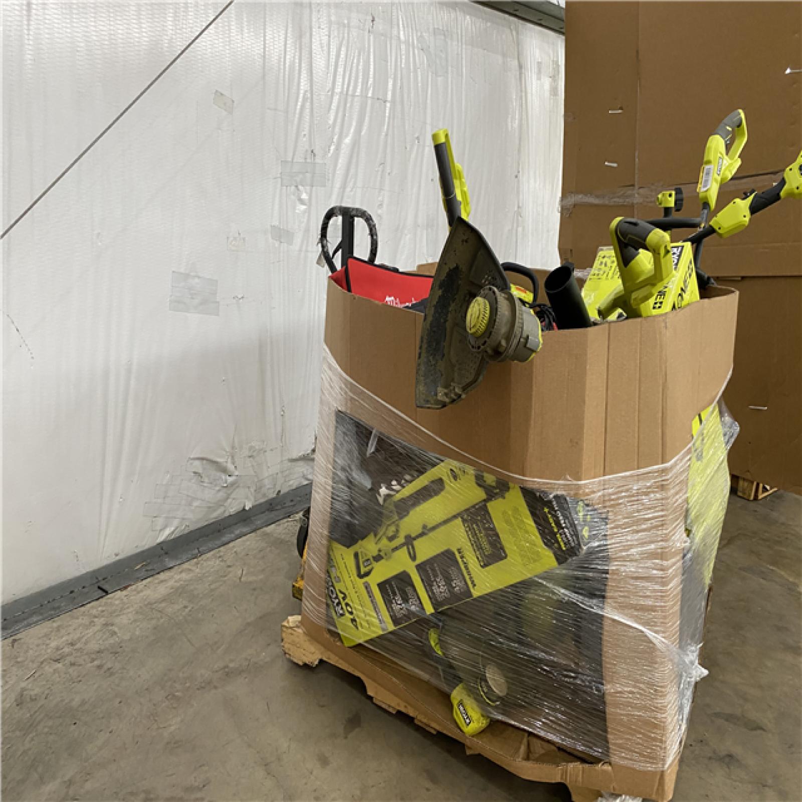 Houston Location AS IS - Tool Pallet