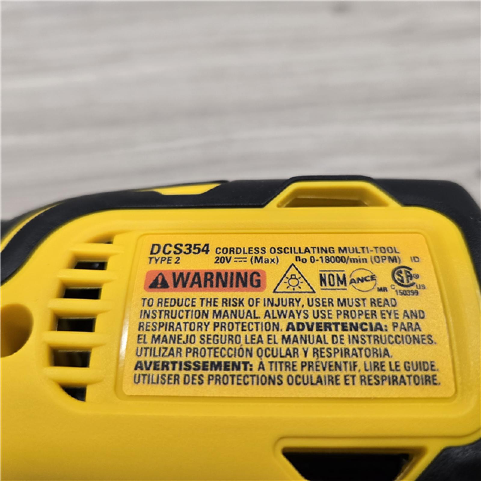 AS-IS DEWALT ATOMIC 20V MAX Cordless Oscillating Multi Tool (Tool Only)