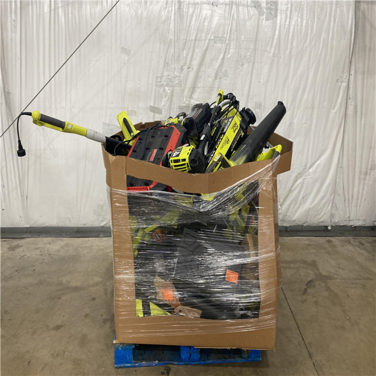 Houston Location AS IS - Tool Pallet