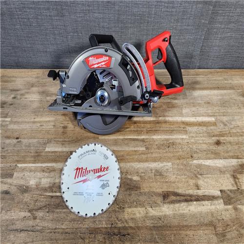 HOUSTON LOCATION - AS-IS (APPEARS LIKE NEW) Milwaukee 2830-20 Rear Handle Circular Saw M18 FUEL 7-1/4 Cordless Brushless Tool Only