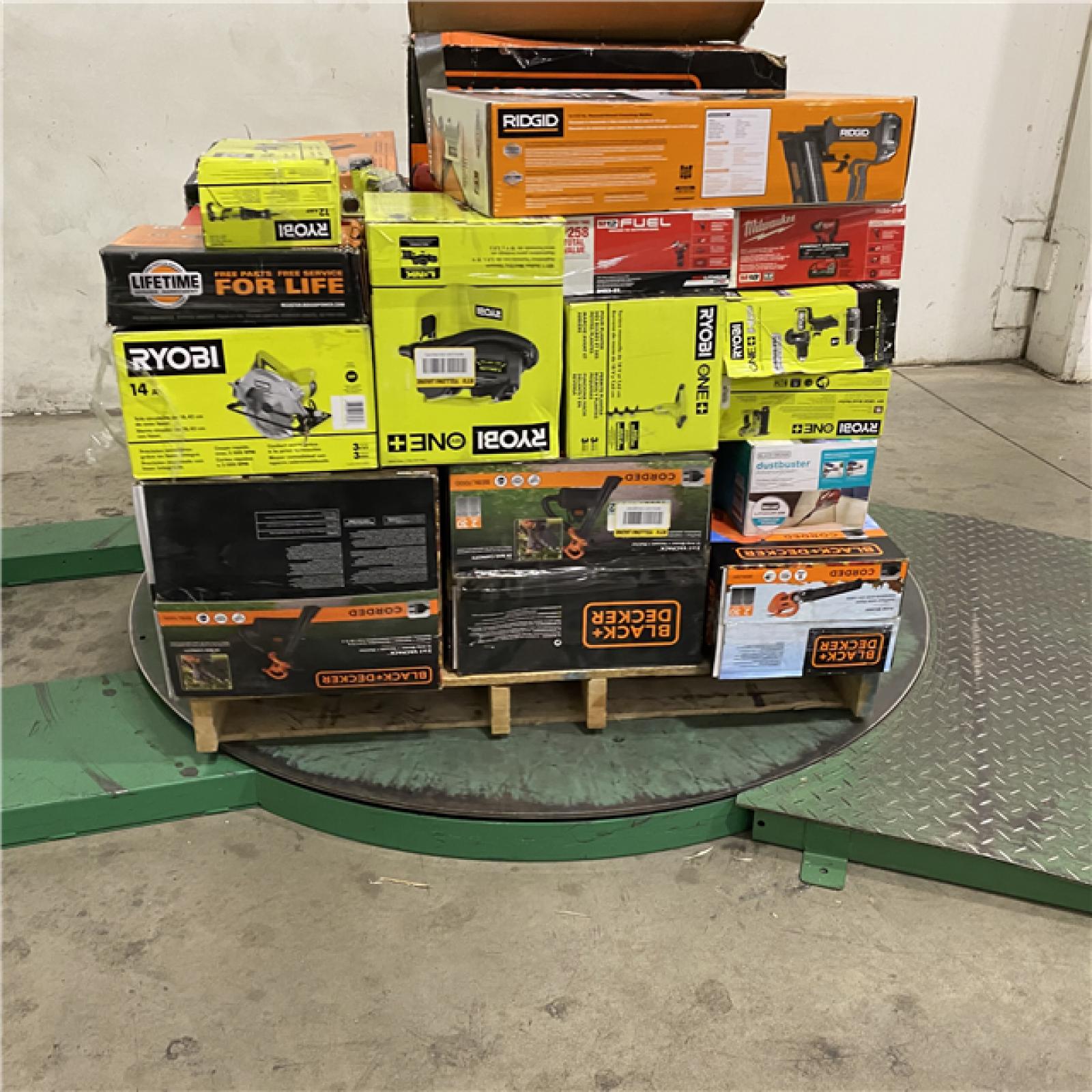 Dallas Location - As-Is Tool Pallet