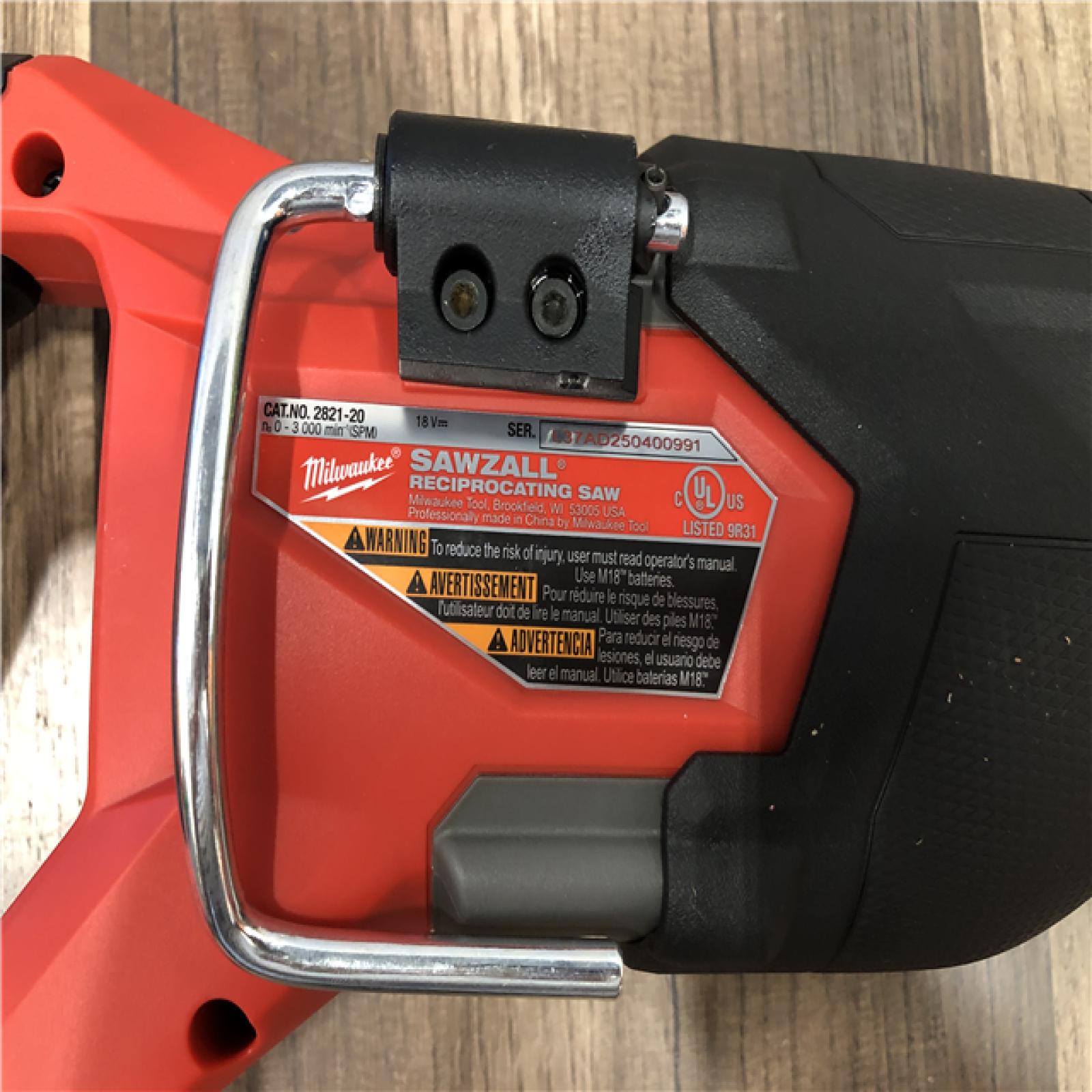 AS-IS Milwaukee  FUEL GEN-2 18V Lithium-Ion Brushless Cordless SAWZALL Reciprocating Saw (Tool-Only)