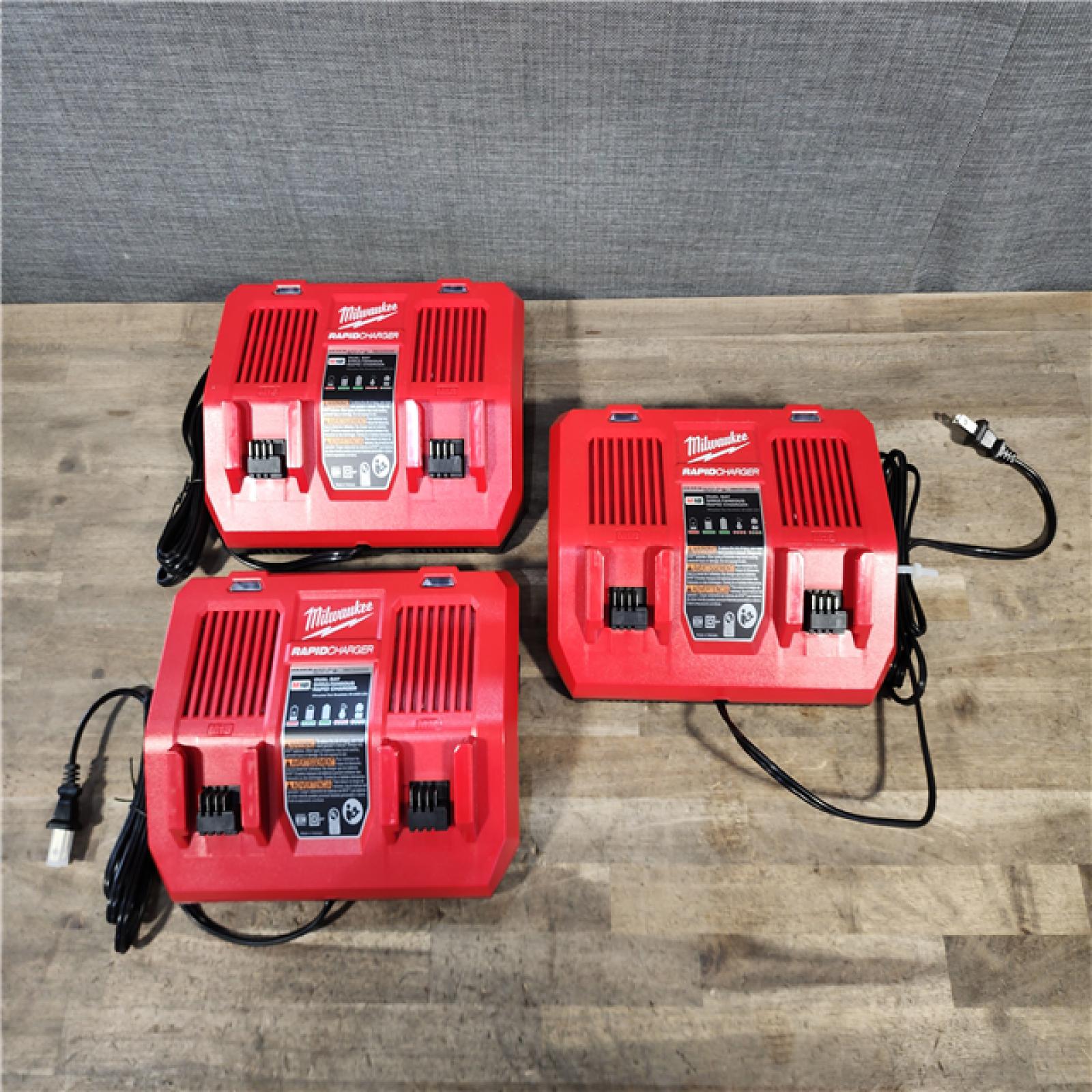 HOUSTON LOCATION - AS-IS MILWAUKEE RAPID BATTERY CHARGER PACK QTY - 3