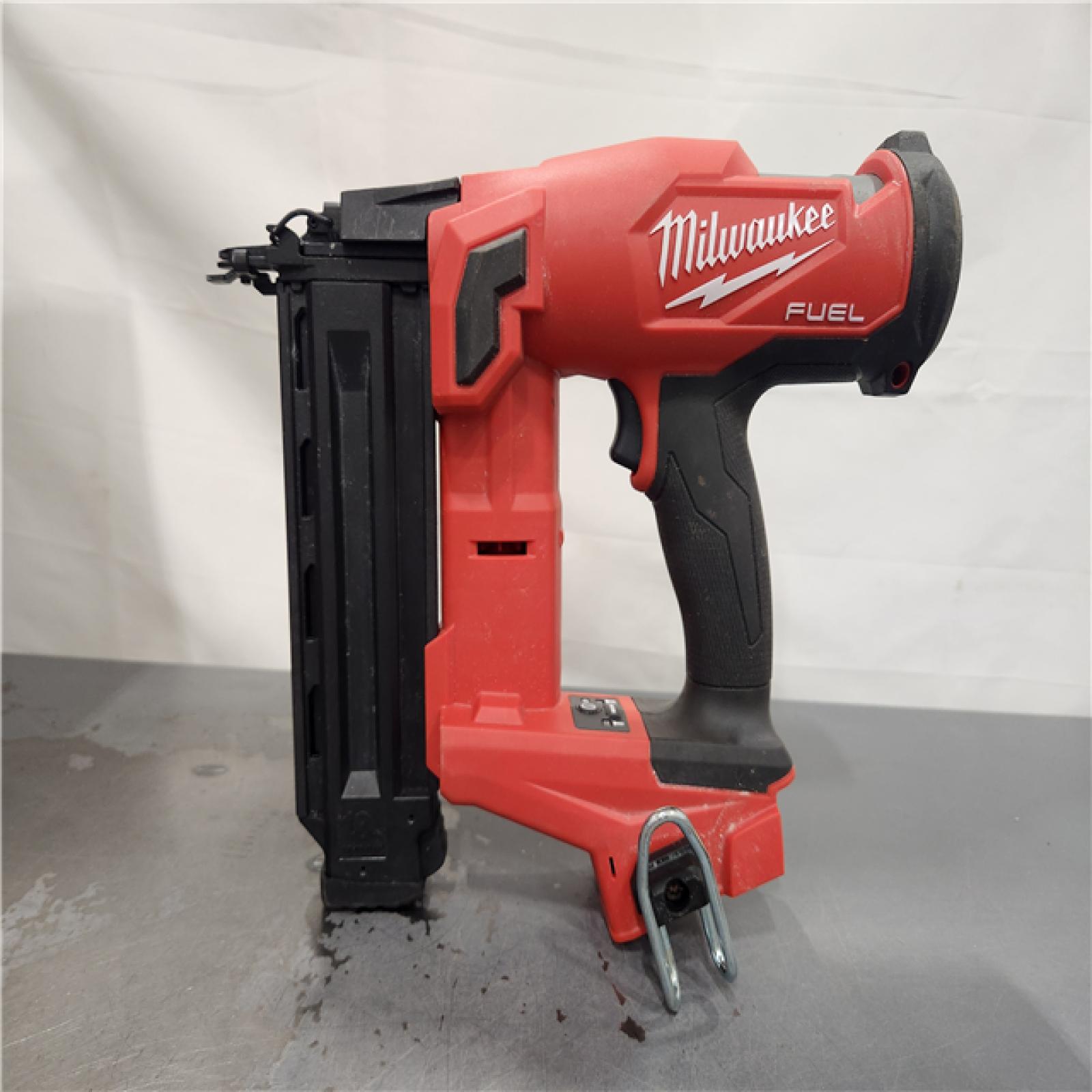 AS-IS- Milwaukee M18 Fuel 18V Brushless 18-Gauge Brad Nailer (Bare Tool)