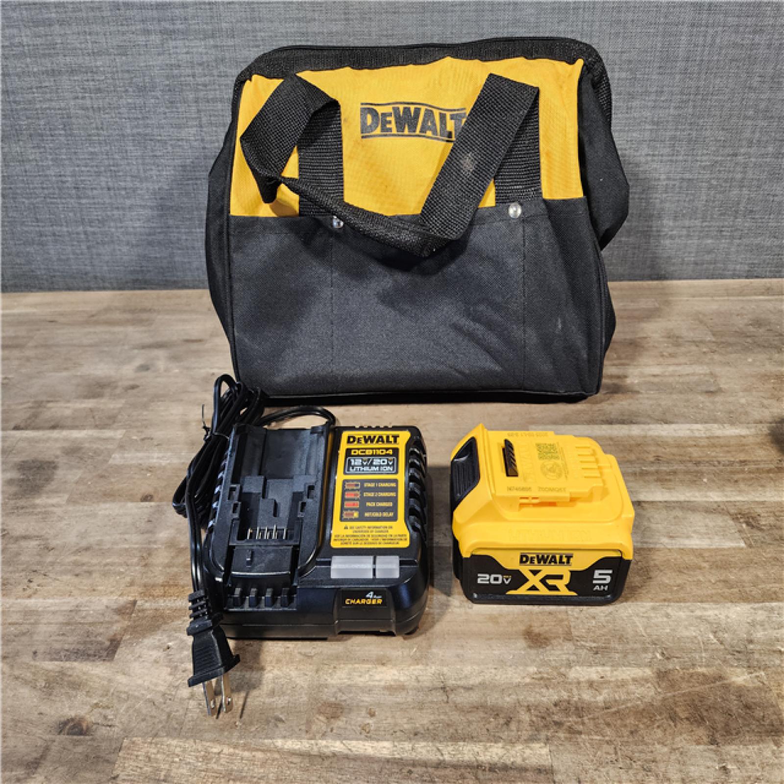 HOUSTON LOCATION - AS-IS Dewalt 20V MAX Lithium-Ion Cordless 1/2 in. Impact Wrench Kit W/ BATTERY & CHARGER