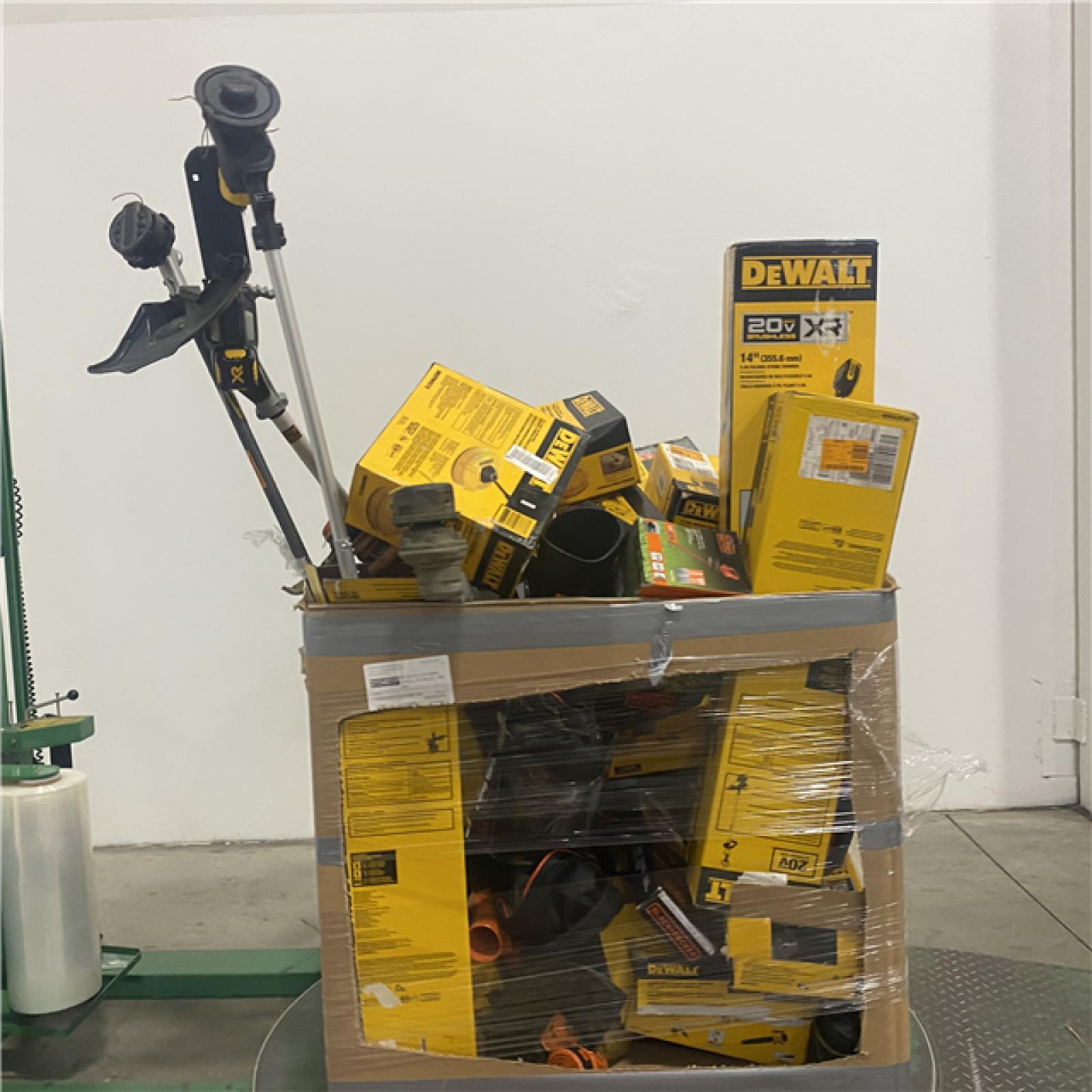 Dallas Location - As-Is Tool Pallet