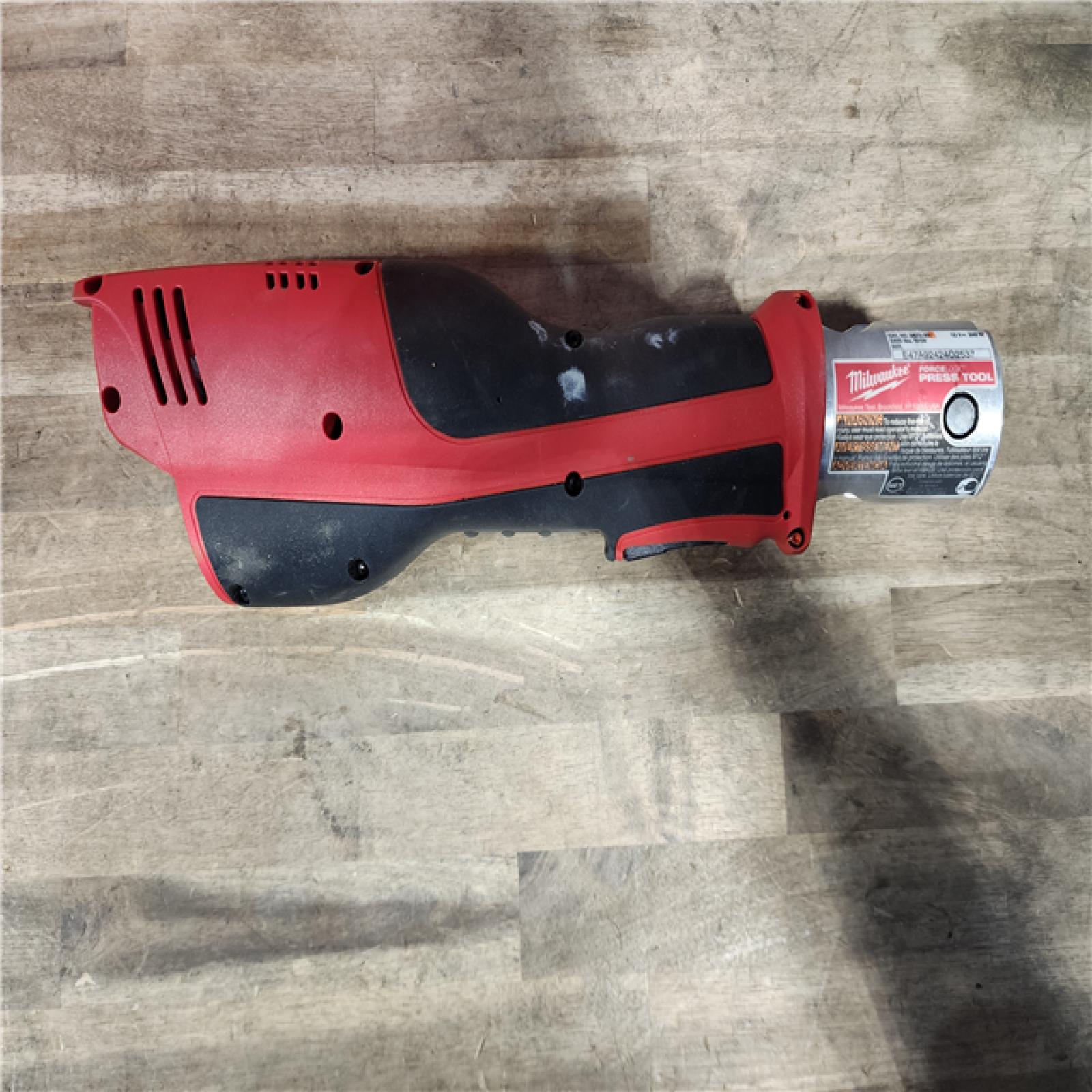 HOUSTON LOCATION - AS-IS MILWAUKEE 12-Volt Lithium-Ion Force Logic Cordless Press Tool Kit