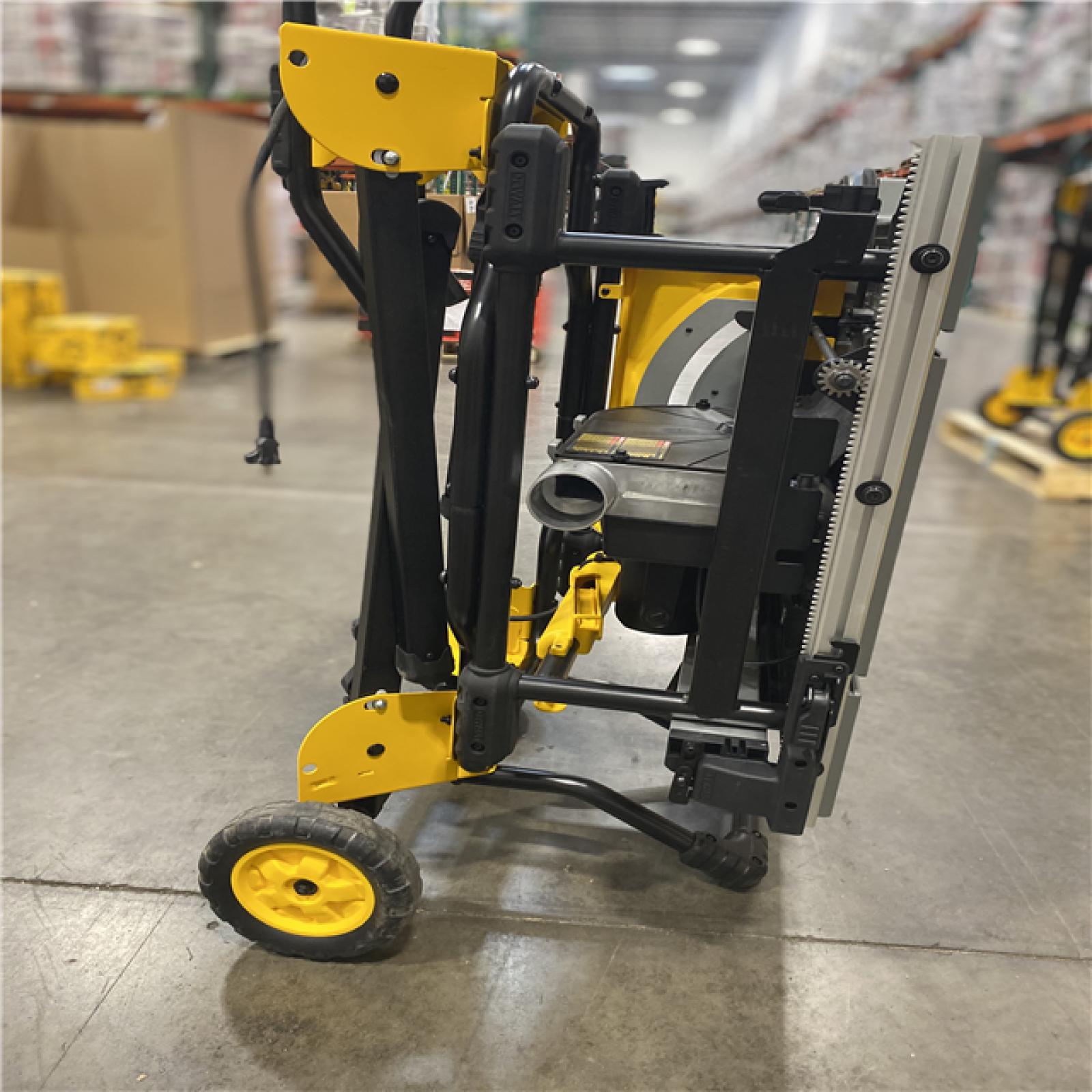 Dallas Location - As-Is DEWALT 15 Amp Corded 10 in. Job Site Table Saw with Rolling Stand
