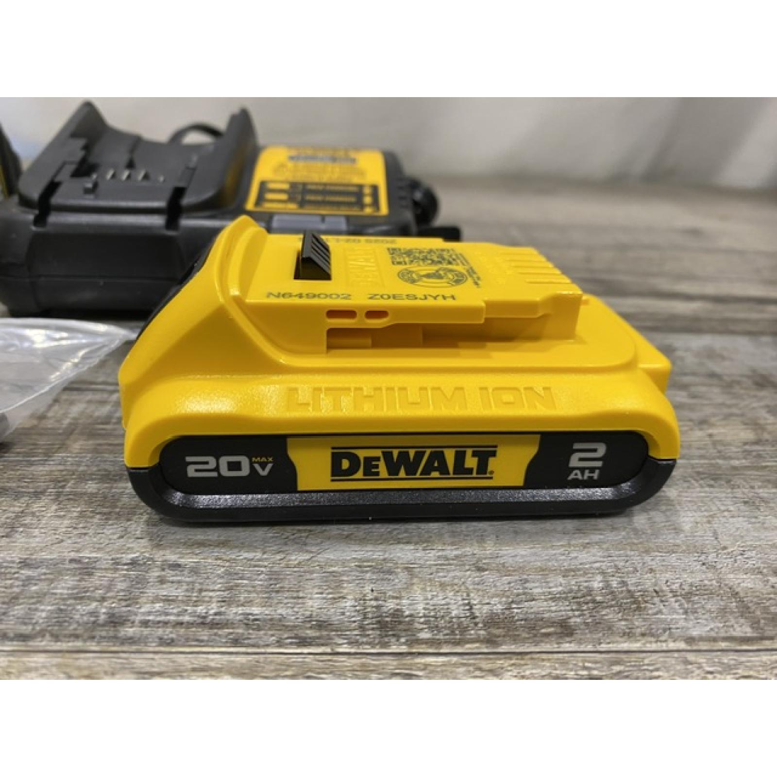 AS-IS DEWALT Atomic 20V Max Lithium-Ion Brushless Cordless Compact 1/4 in. Impact Driver Kit