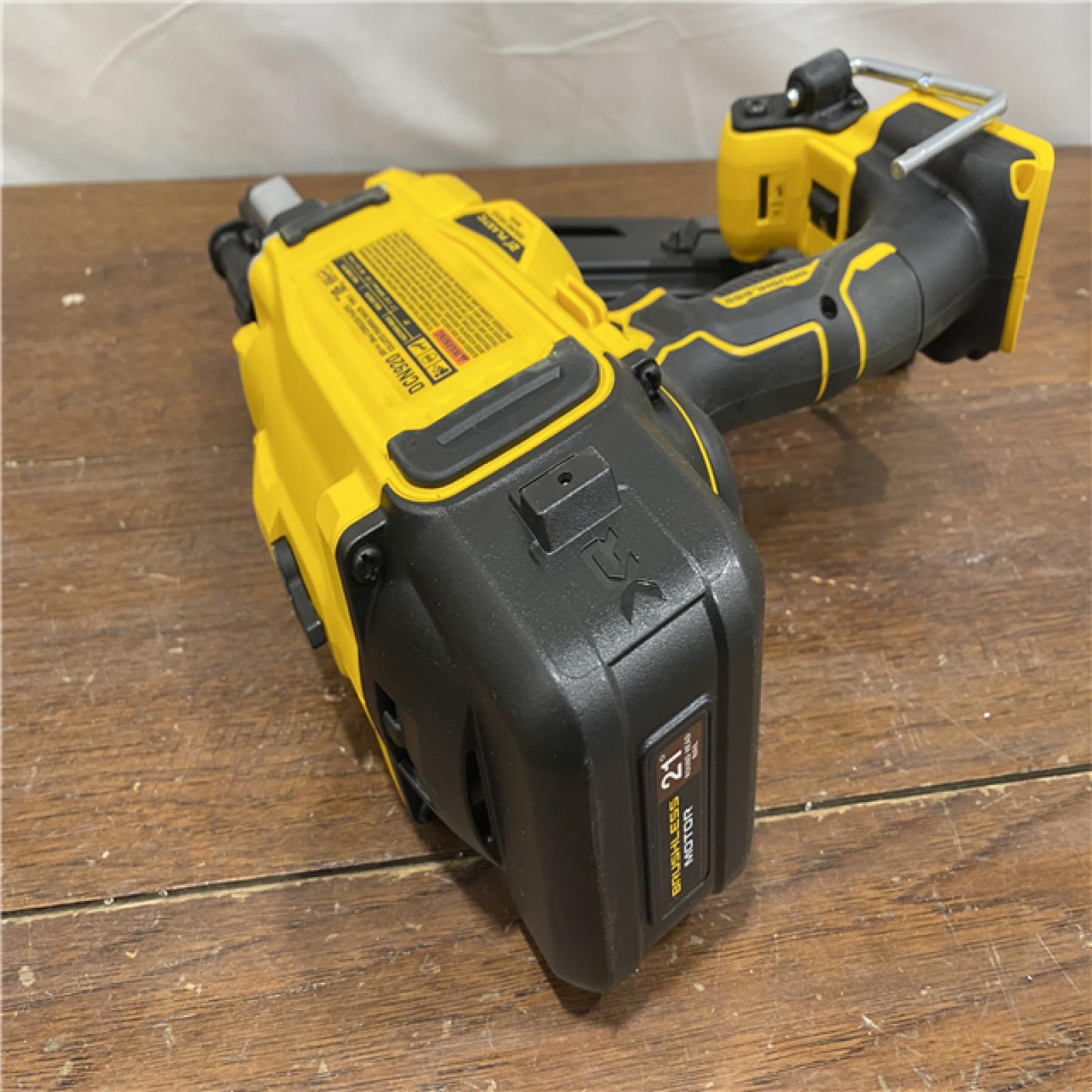 AS-IS DEWALT 20-Volt 21° Cordless Framing Nailer (Tool-Only)