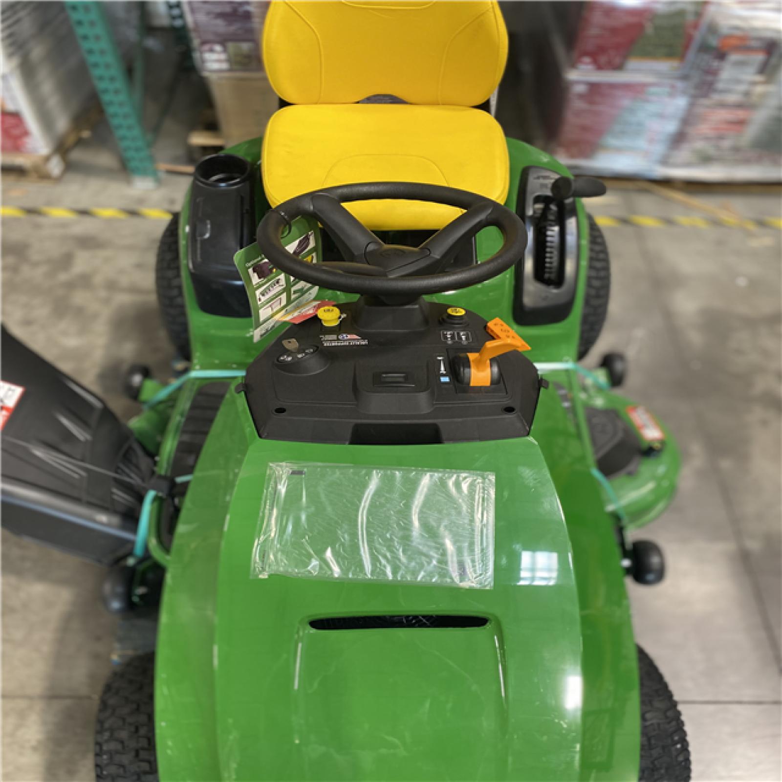 Dallas Location - As-Is John Deere S140 48 in. 22 HP V-Twin Gas Hydrostatic Riding Lawn Mower