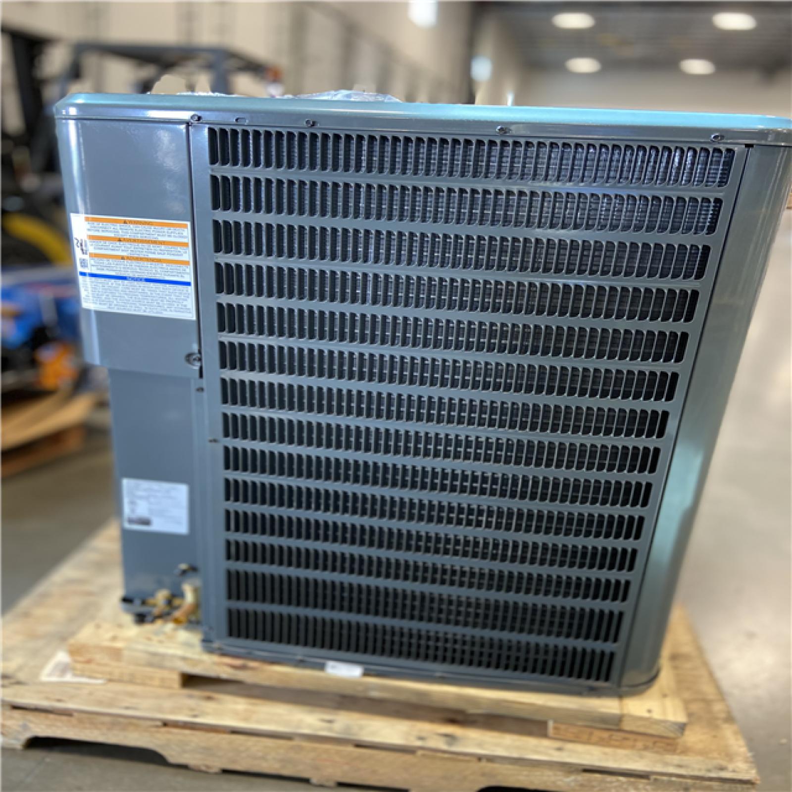 DALLAS LOCATION - Goodman 5 TON 14.3 SEER2 Classic Series Heat Pump Condenser - GSZB406010