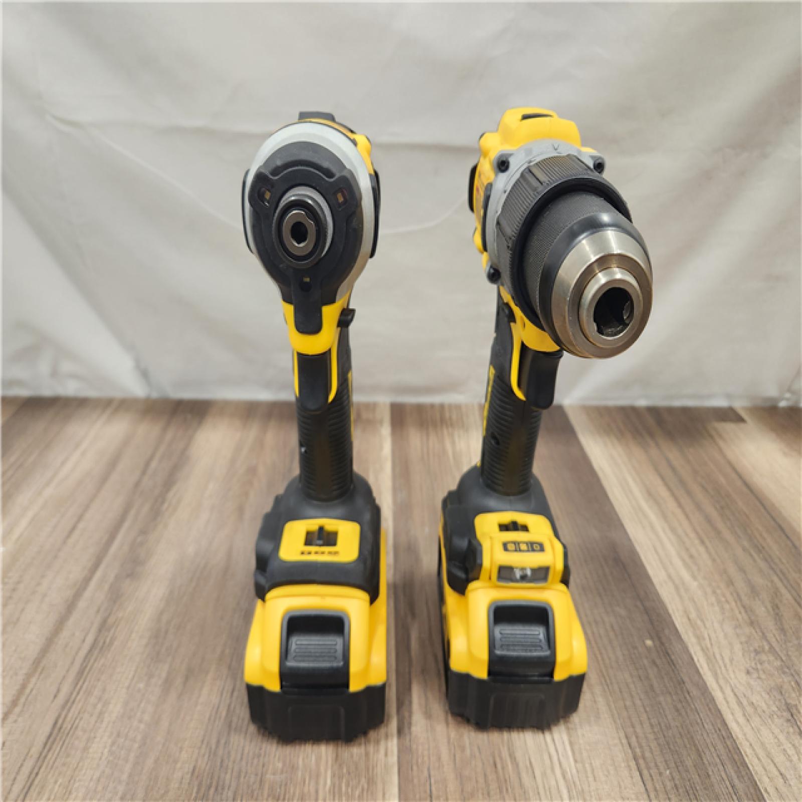 AS-IS- DEWALT 20V MAX XR Hammer Drill/ Impact Driver Kit