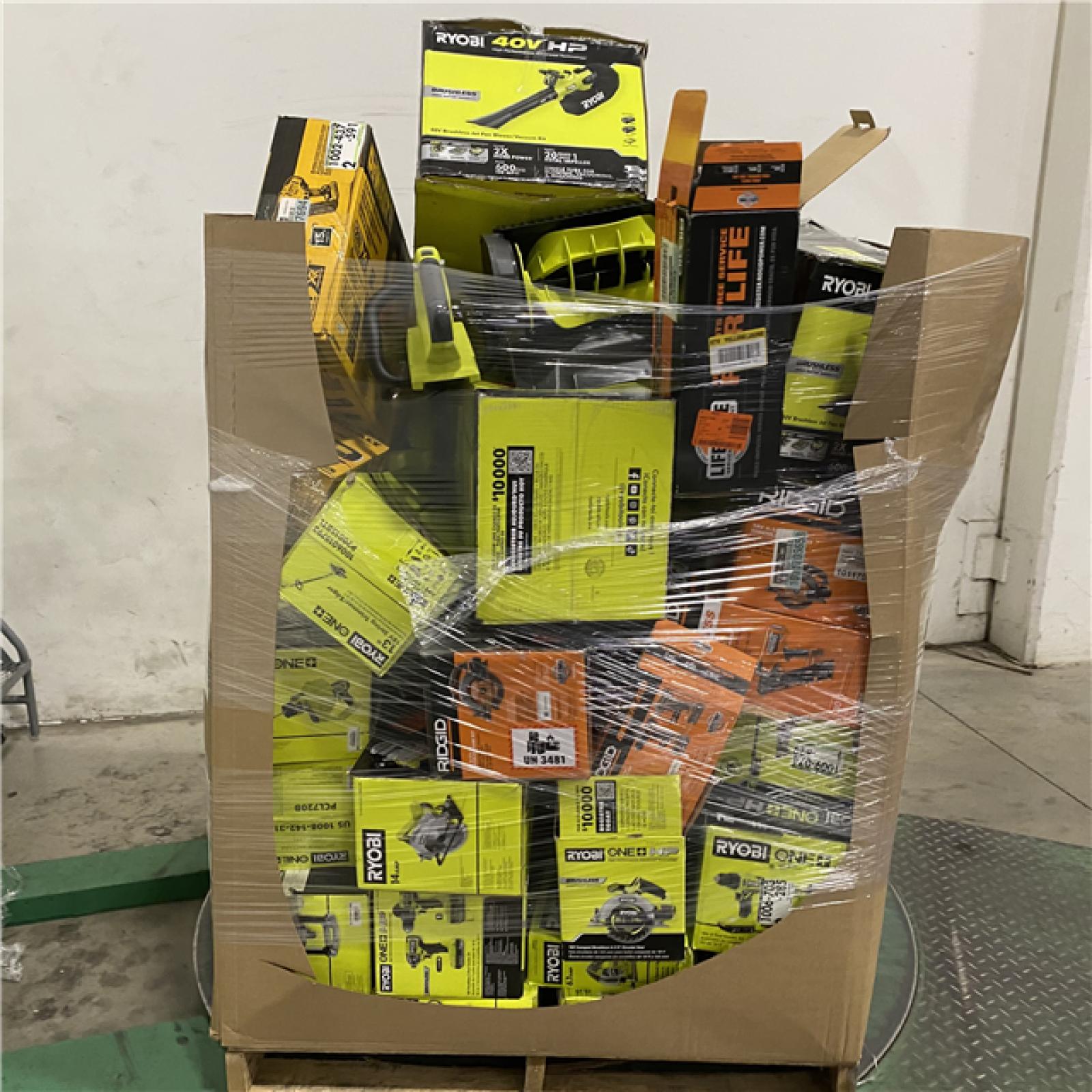 Dallas Location - As-Is Tool Pallet