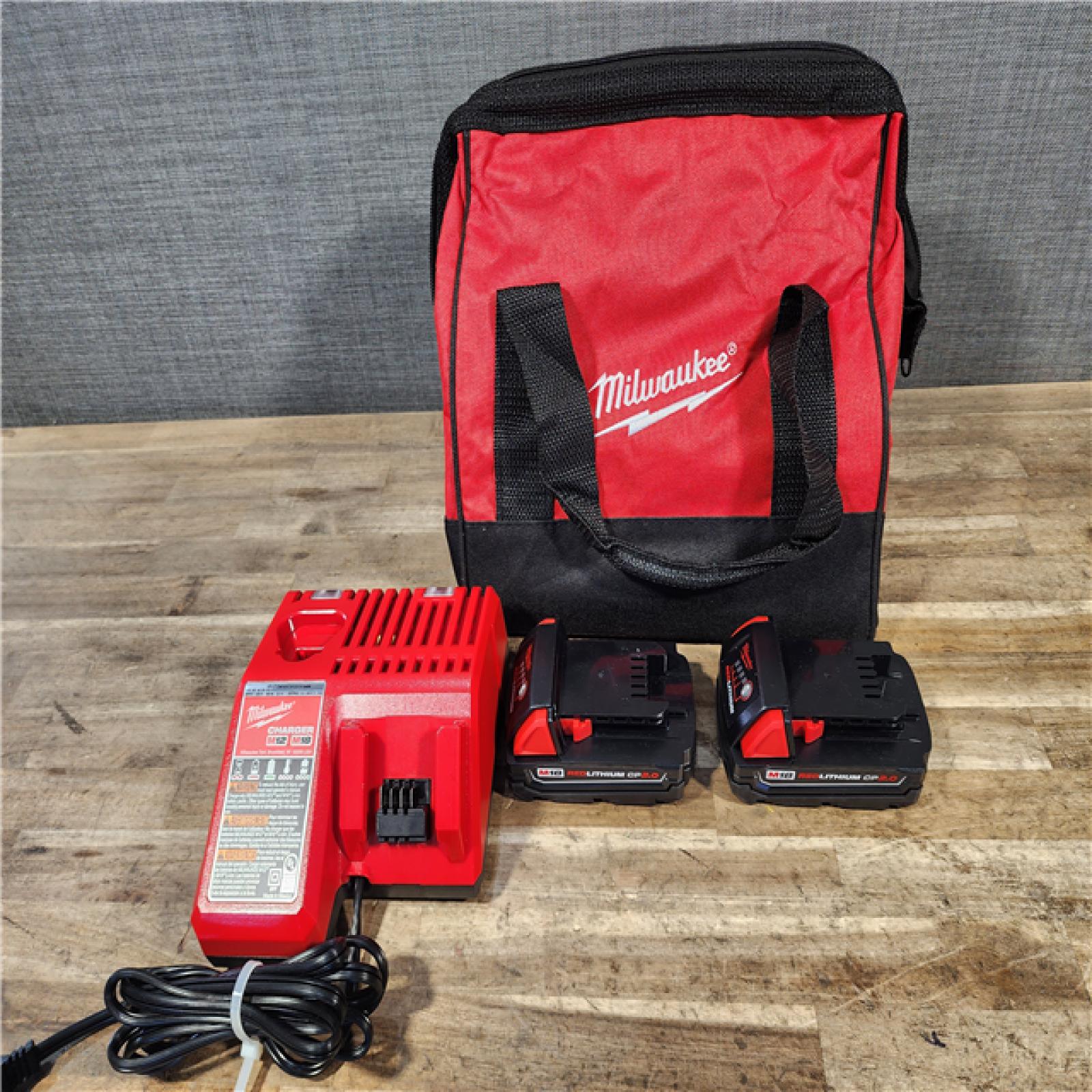 HOUSTON LOCATION - AS-IS Milwaukee 18V Lithium-Ion Brushless Cordless Compact Drill/Impact Combo Kit