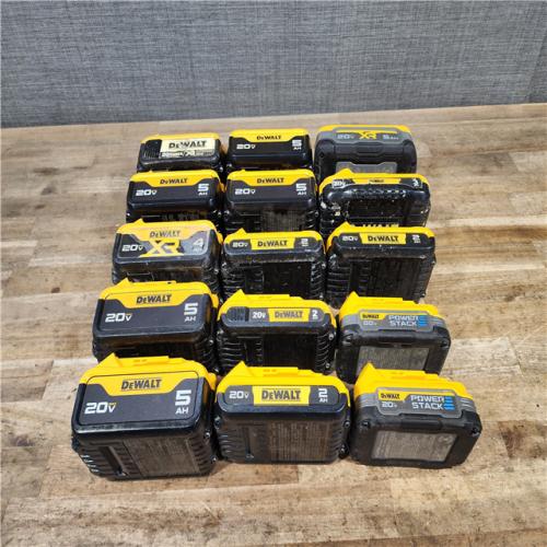 HOUSTON LOCATION - AS-IS DEWALT BATTERY PACK QTY - 15