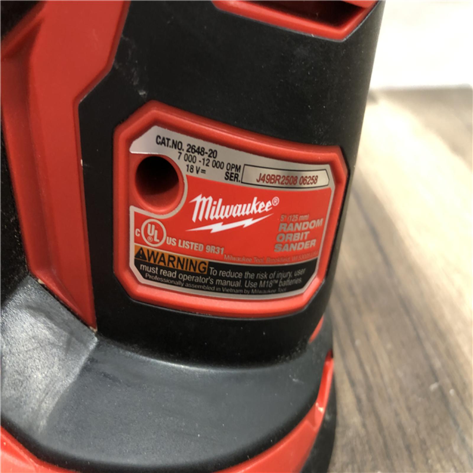 AS-IS Milwaukee 18V Lithium-Ion Cordless 5 in. Random Orbit Sander (Tool-Only)