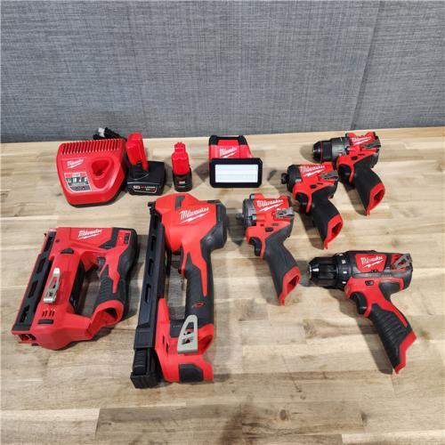 HOUSTON LOCATION - AS-IS MILWAUKEE 7 TOOL COMBO KIT W/ (2) BATTERY & CHARGER