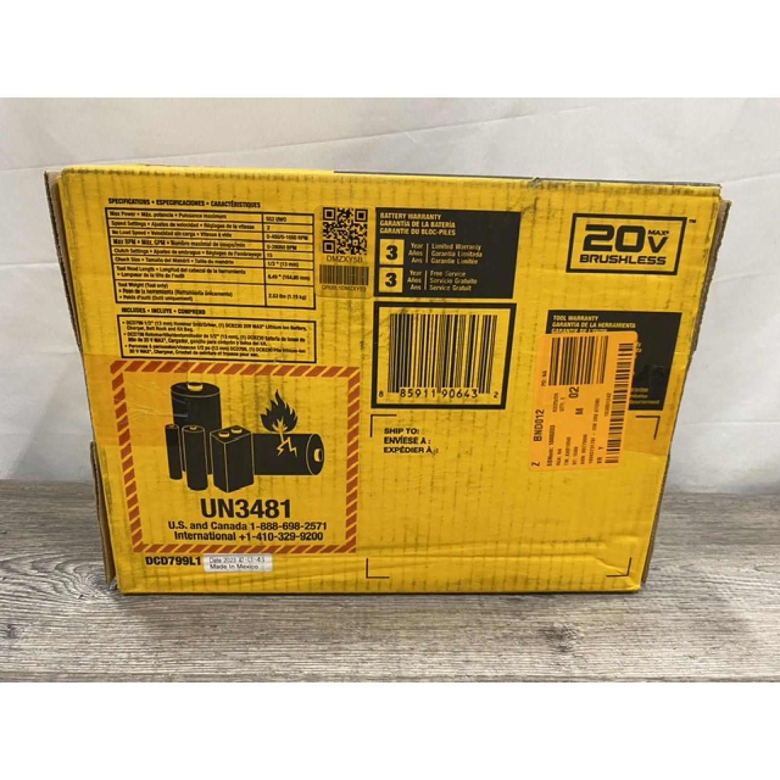 NEW - DEWALT ATOMIC 20-Volt Lithium-Ion Cordless 1/2 in. Compact Hammer Drill Kit