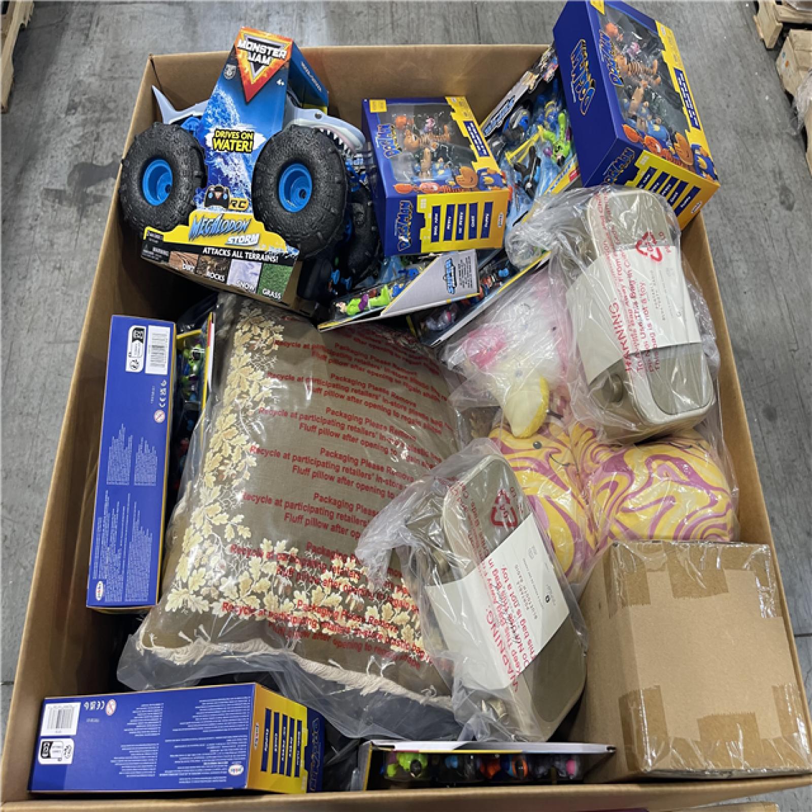 DALLAS LOCATION- NEW!- BULLSEYE MIXED PALLET