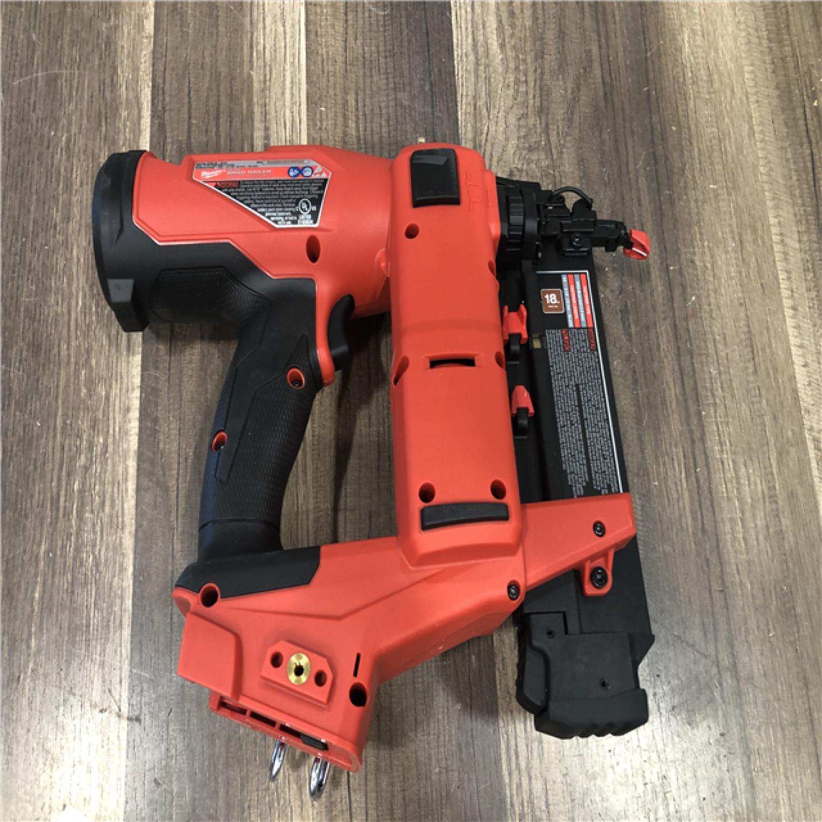AS-IS Milwaukee  FUEL 18-Volt Lithium-Ion Brushless Cordless Gen II 18-Gauge Brad Nailer (Tool-Only)