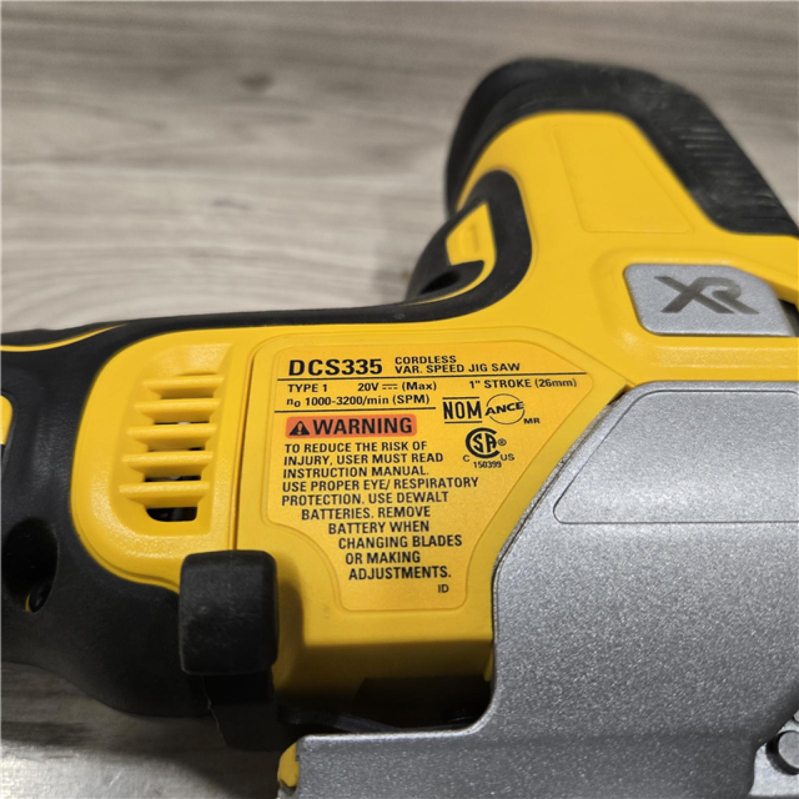 AS-IS DEWALT 20V MAX XR Cordless Barrel Grip Jigsaw (Tool Only)