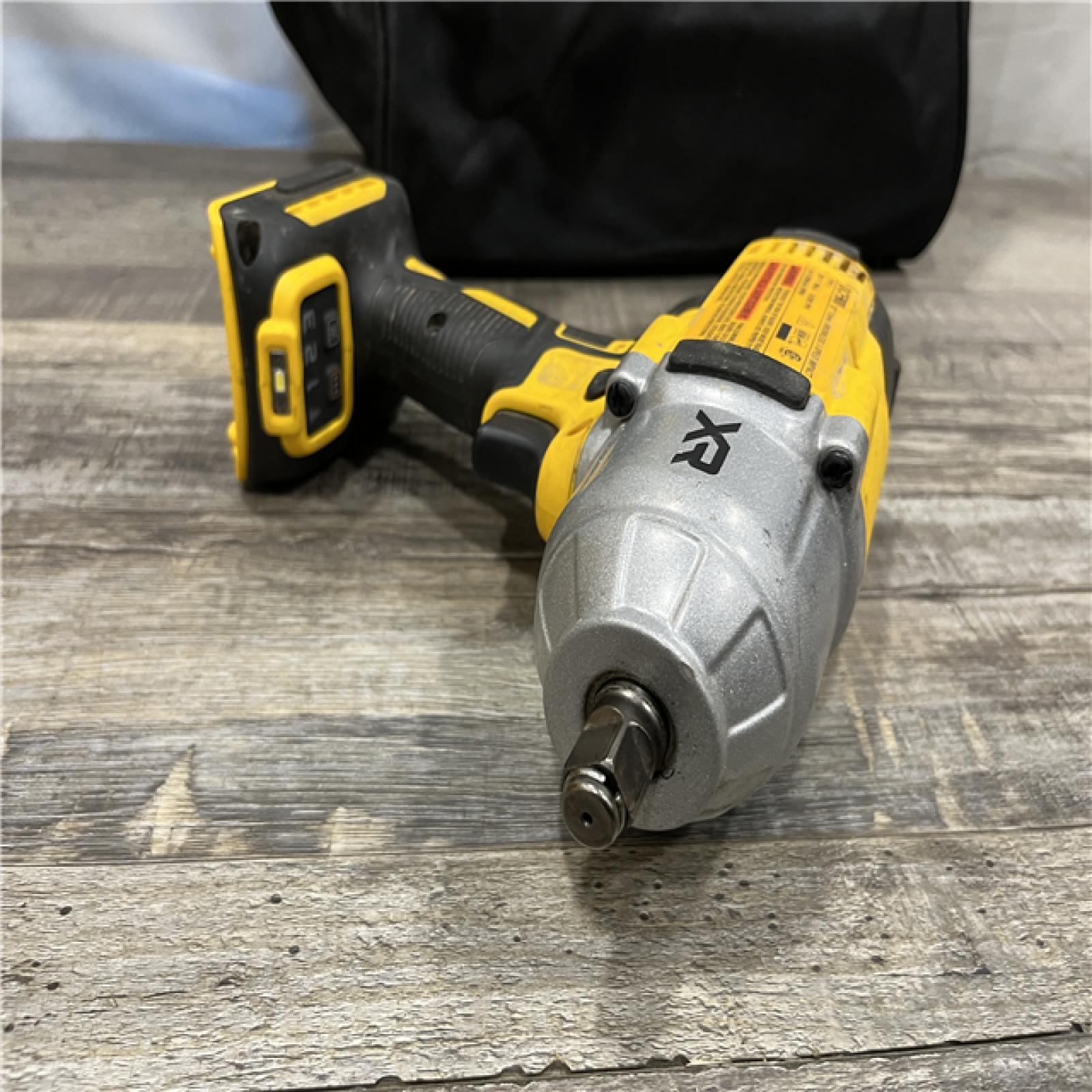AS-IS DEWALT 20V MAX Lithium-Ion Cordless 1/2 in. Impact Wrench Kit