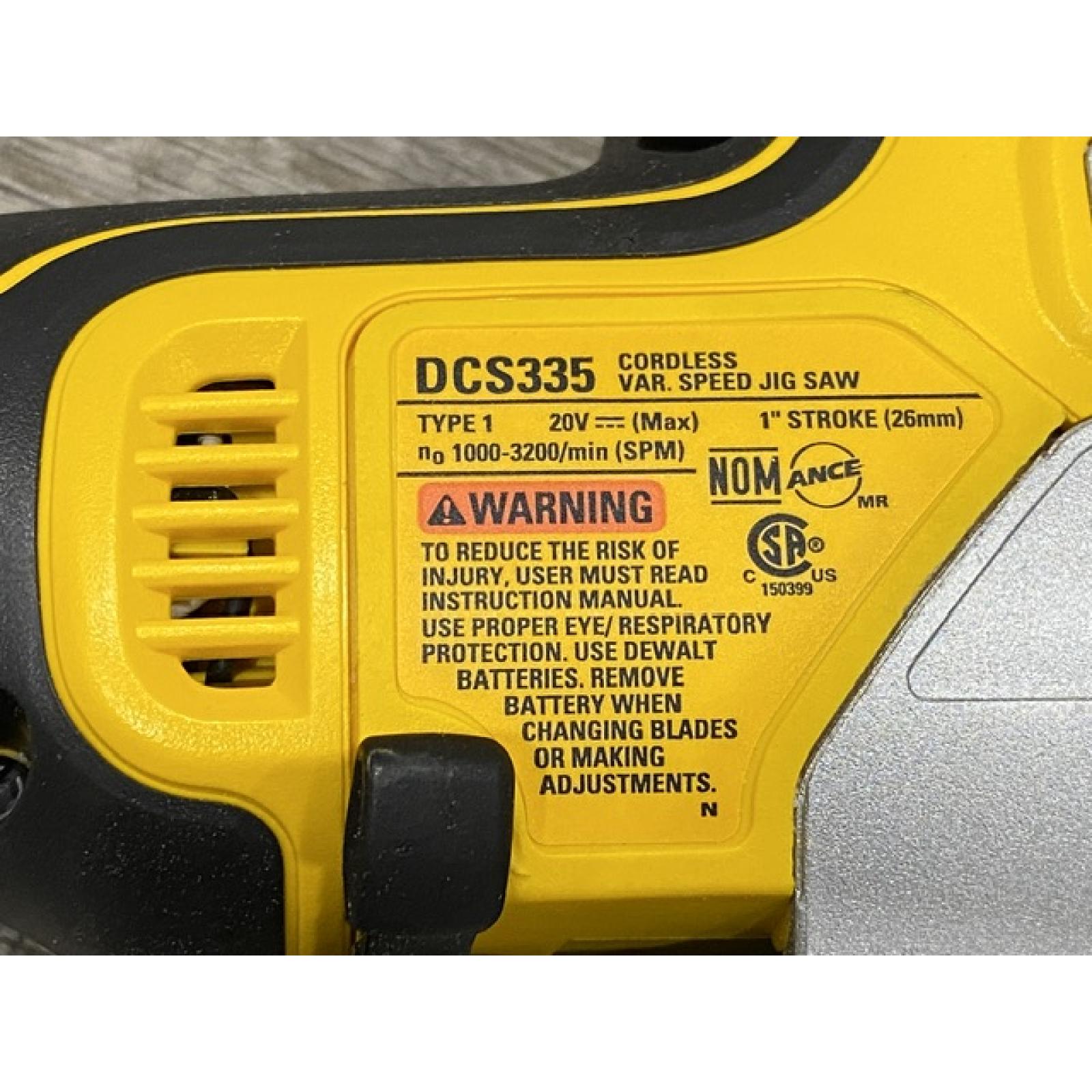 AS-IS DEWALT 20V MAX XR Cordless Barrel Grip Jigsaw (Tool Only)