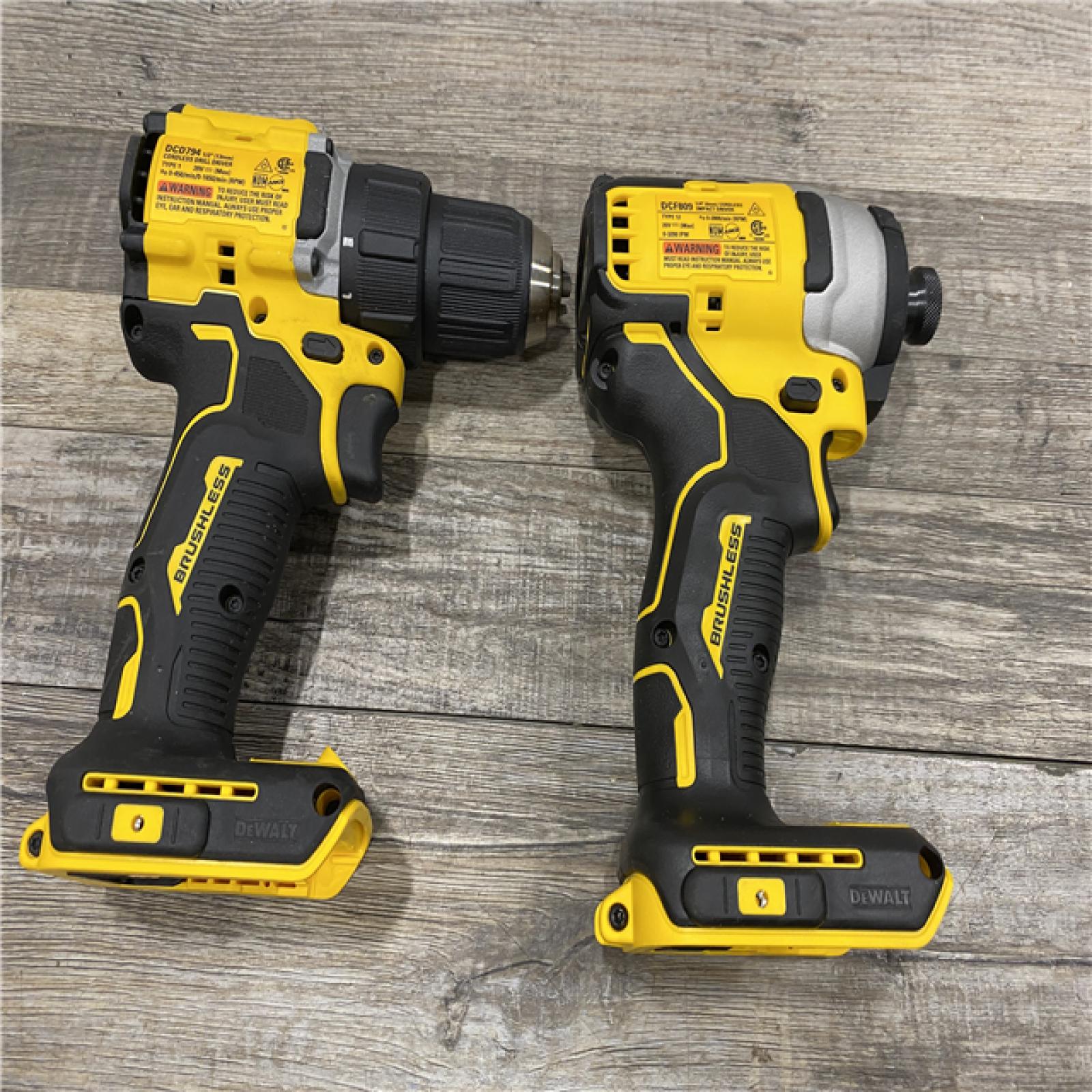 AS-IS DEWALT ATOMIC 20-Volt MAX Lithium-Ion Cordless Combo (2-Tool) Kit