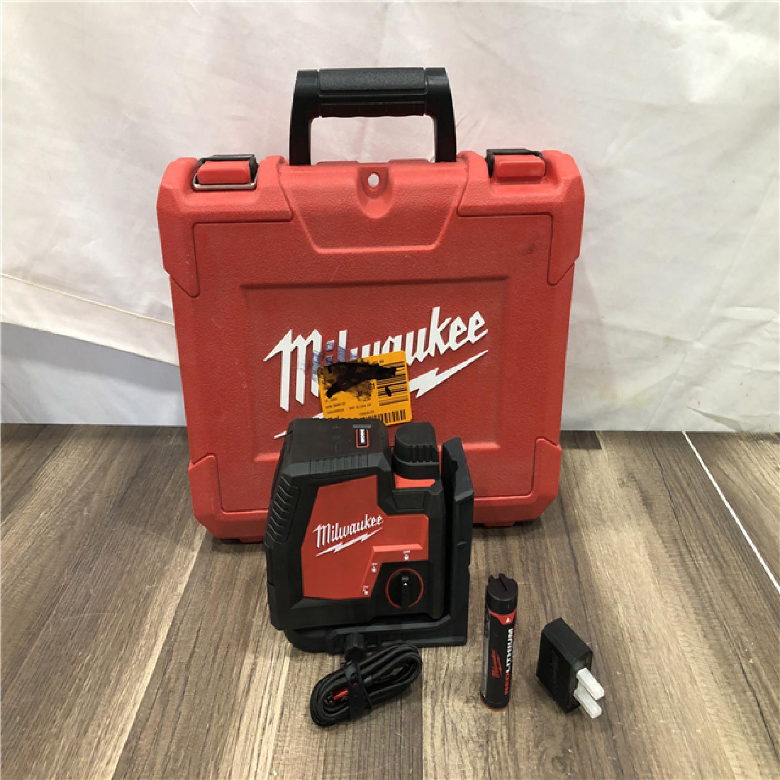 AS-IS Milwaukee 100 ft. REDLITHIUM Lithium-Ion USB Green Rechargeable Cross Line Laser Level with Charger