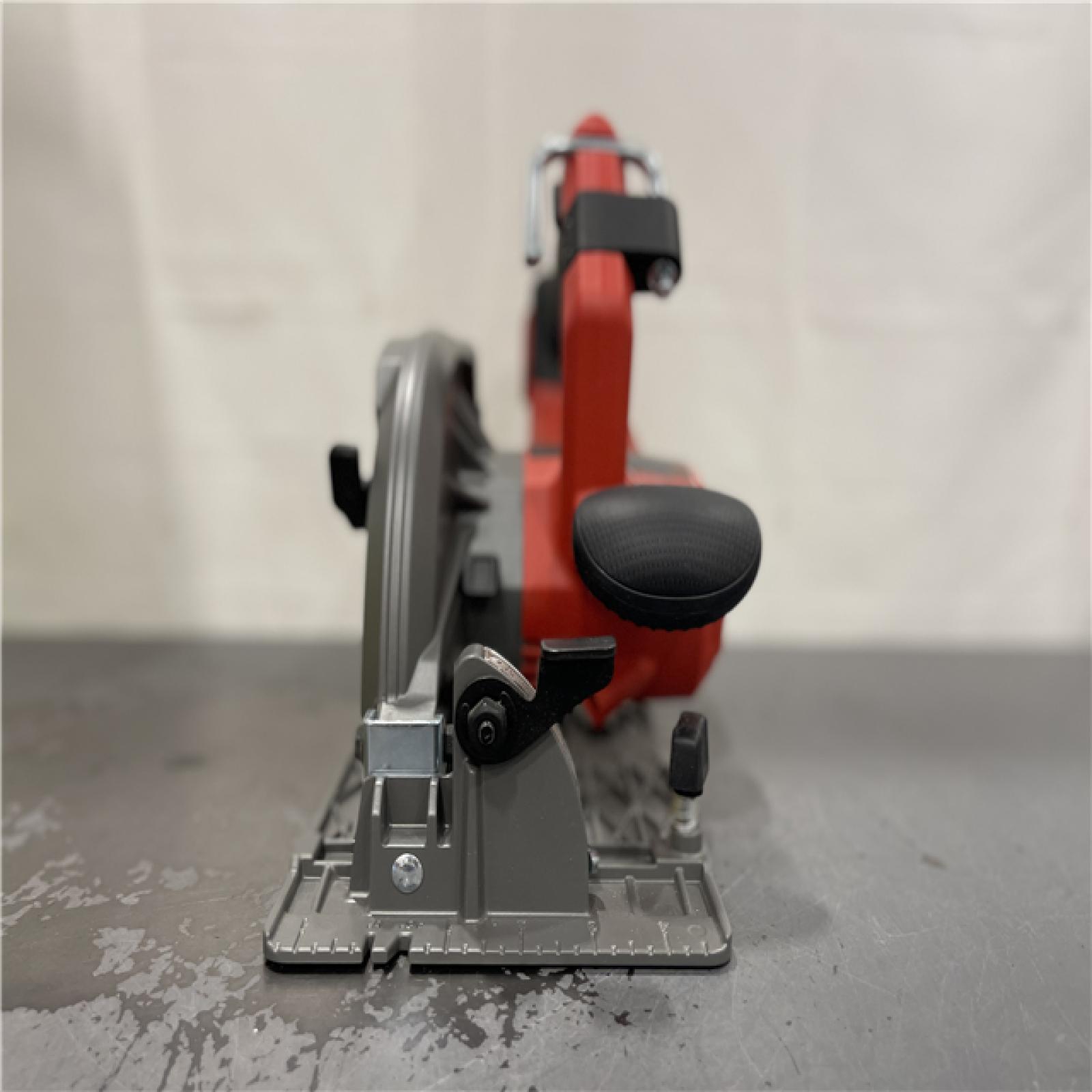 AS-IS- Milwaukee Tools M18 FUEL 7-1/4 Circular Saw (Tool Only)