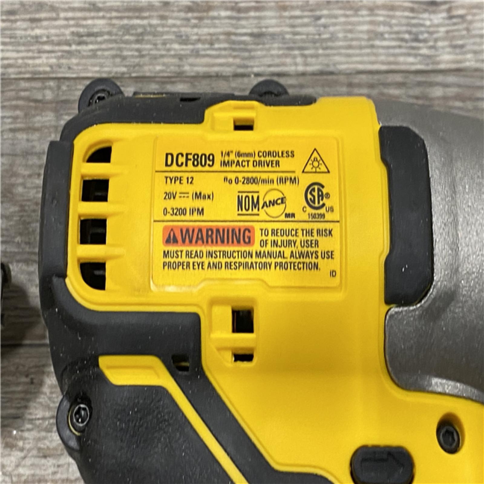 AS-IS DEWALT ATOMIC 20-Volt MAX Lithium-Ion Cordless Combo (2-Tool) Kit