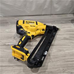 AS-IS DeWalt 15 GA ANGLED FINISH NAILER KIT