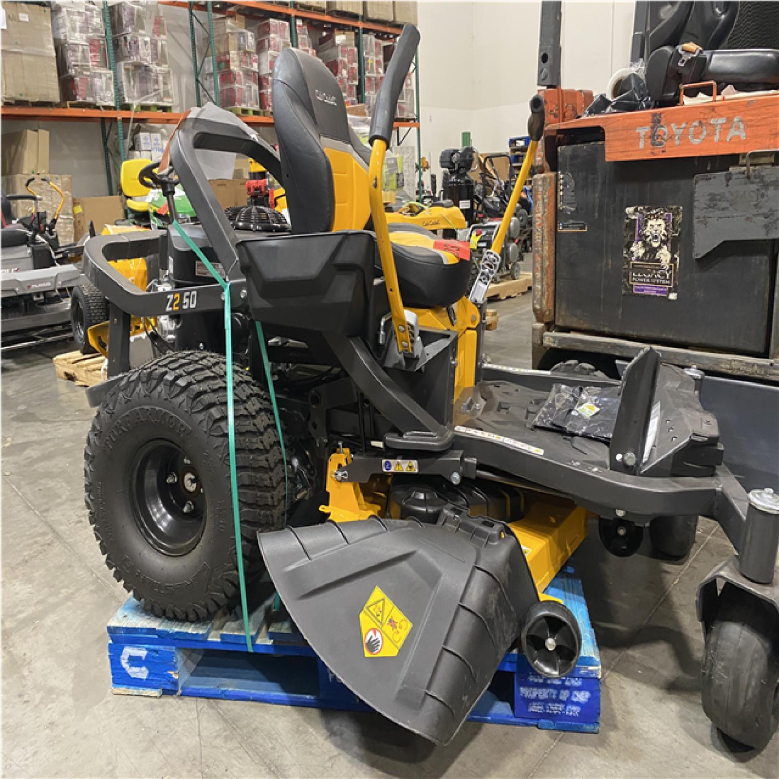 Dallas Location - As-Is Cub Cadet Z2 50 Zero Turn Mowers